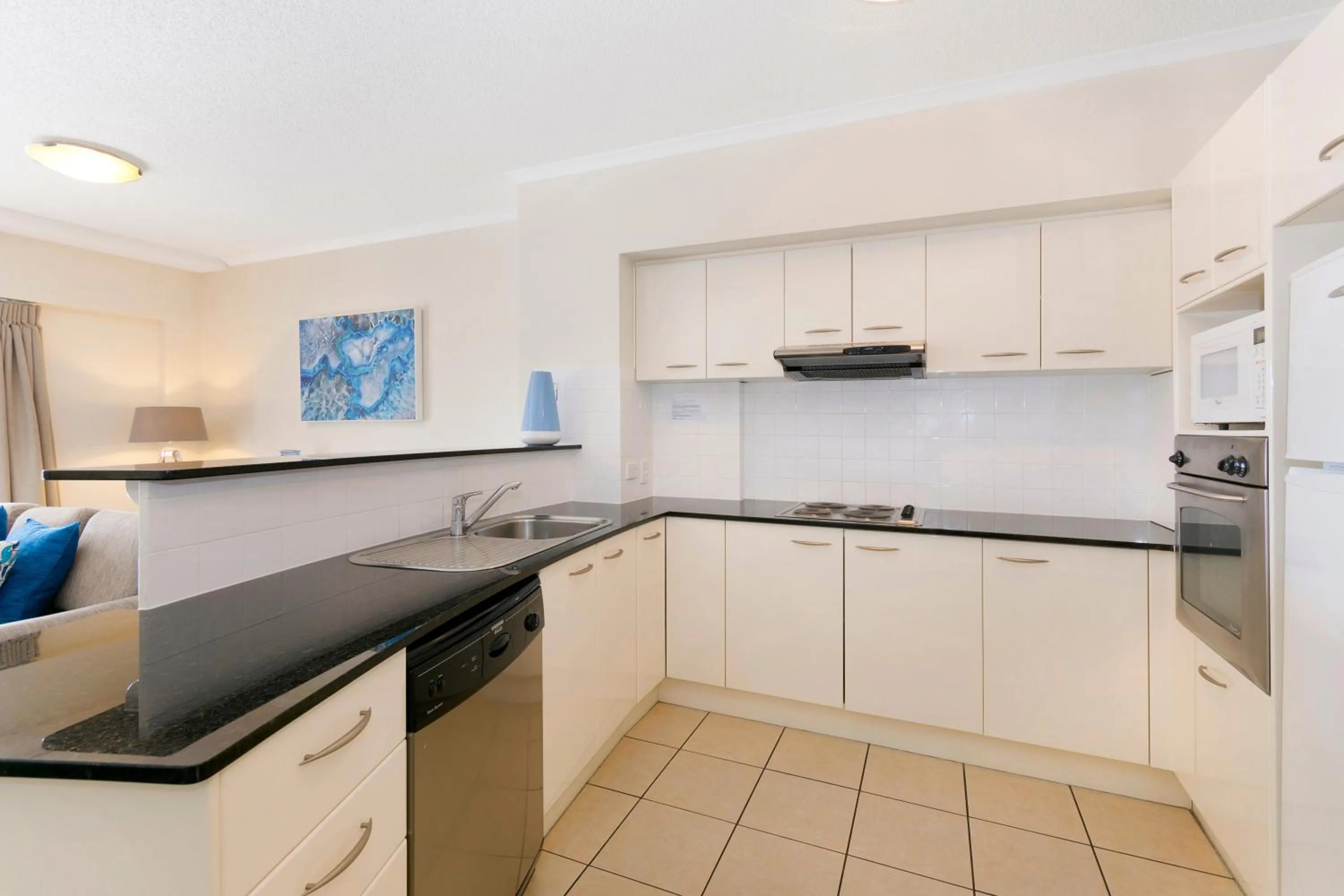 Kitchen or kitchenette in Rovera Apartments