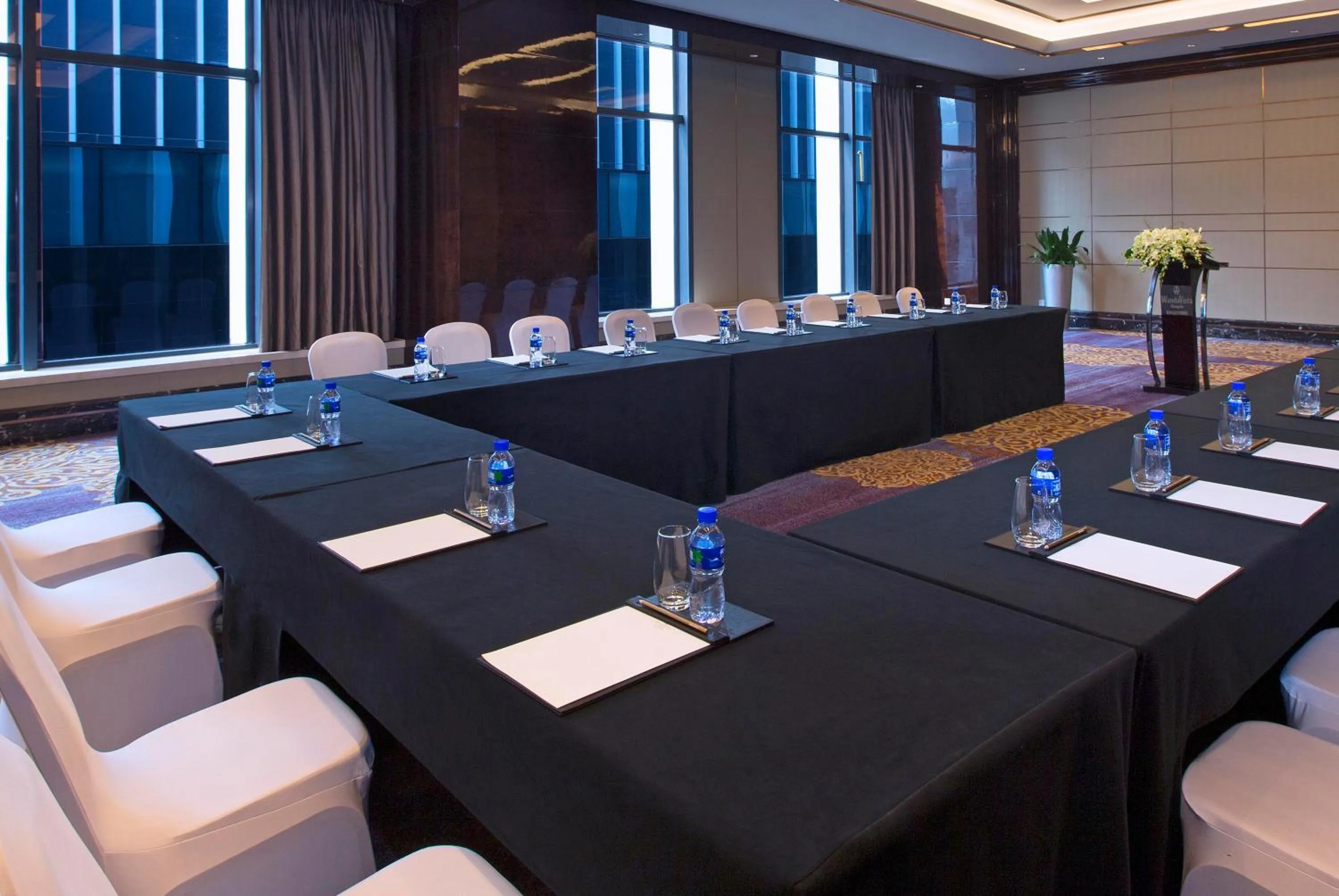 Business facilities in Wanda Vista Changsha