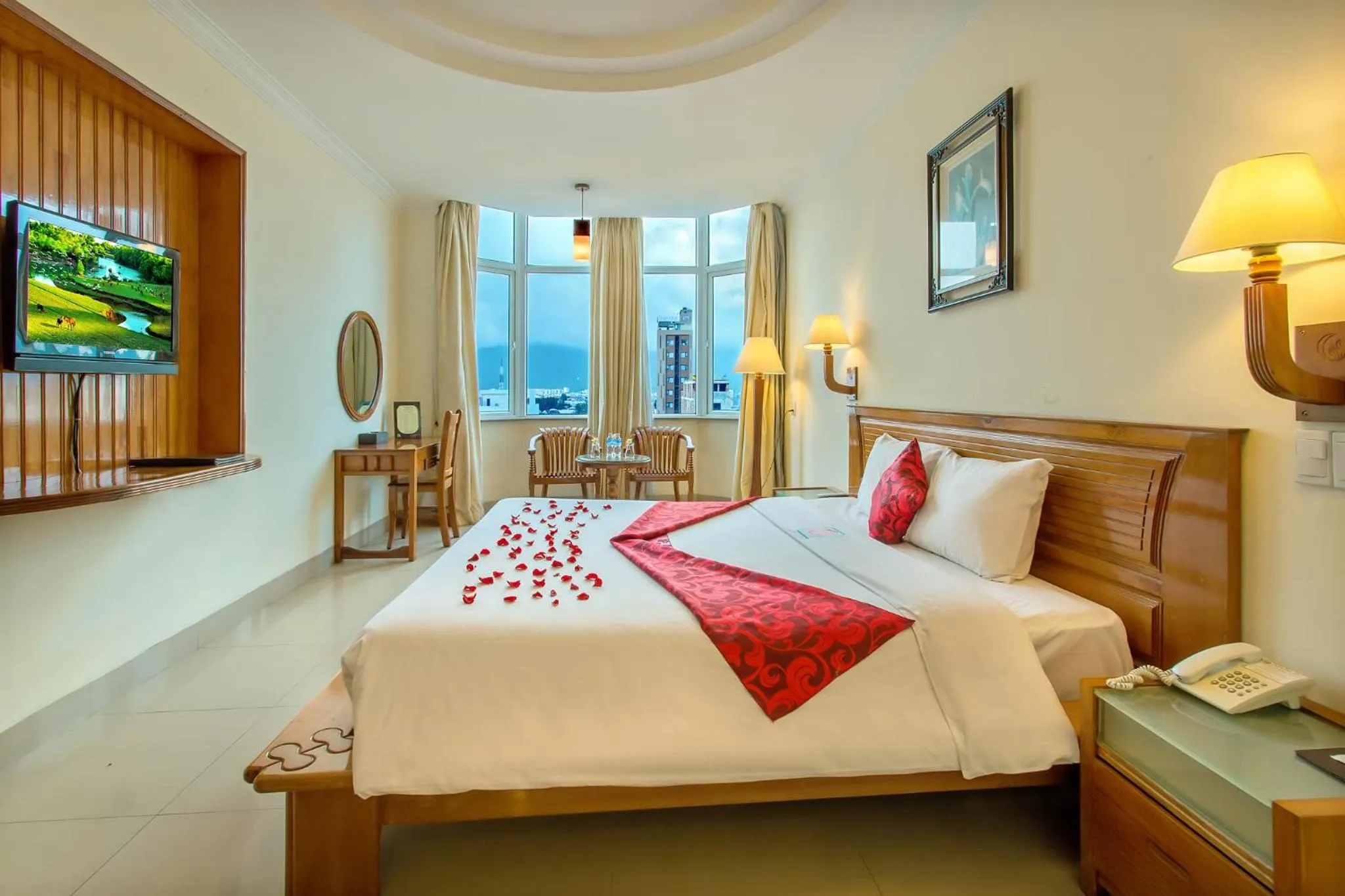 City view, Bed in Golden Sea Hotel Da Nang