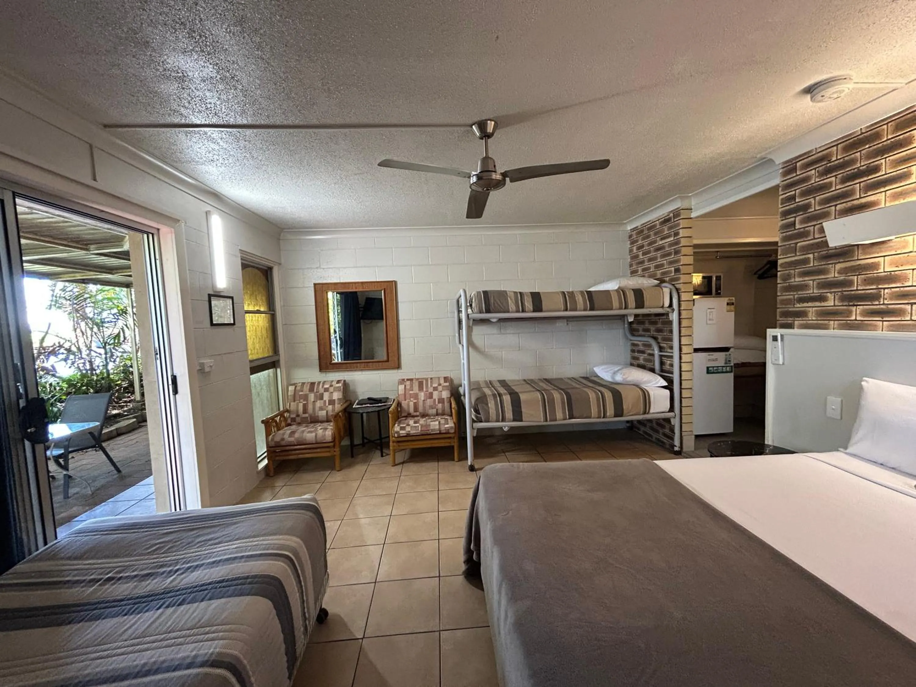 Bed in Tweed River Motel