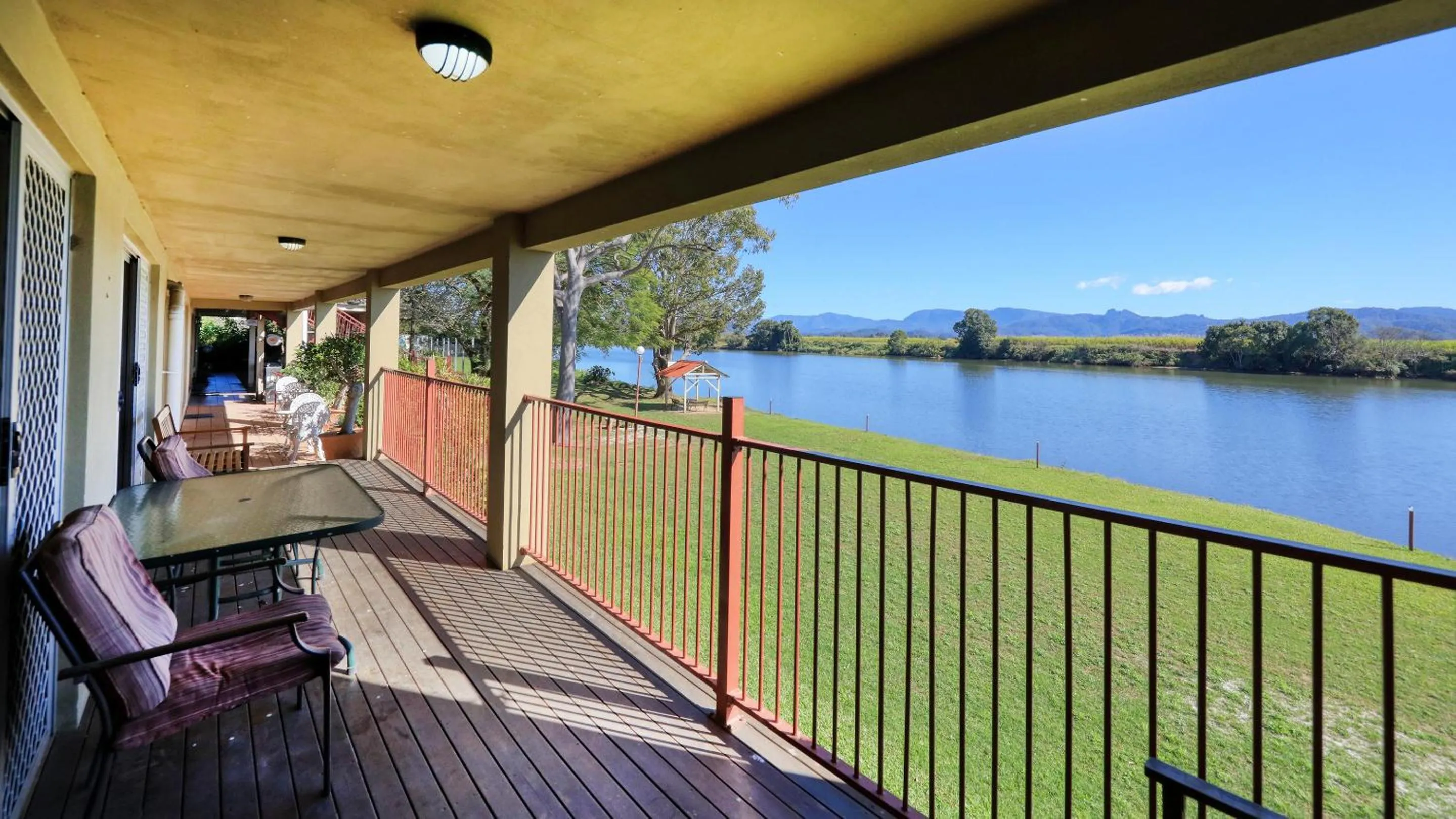 Balcony/Terrace in Tweed River Motel