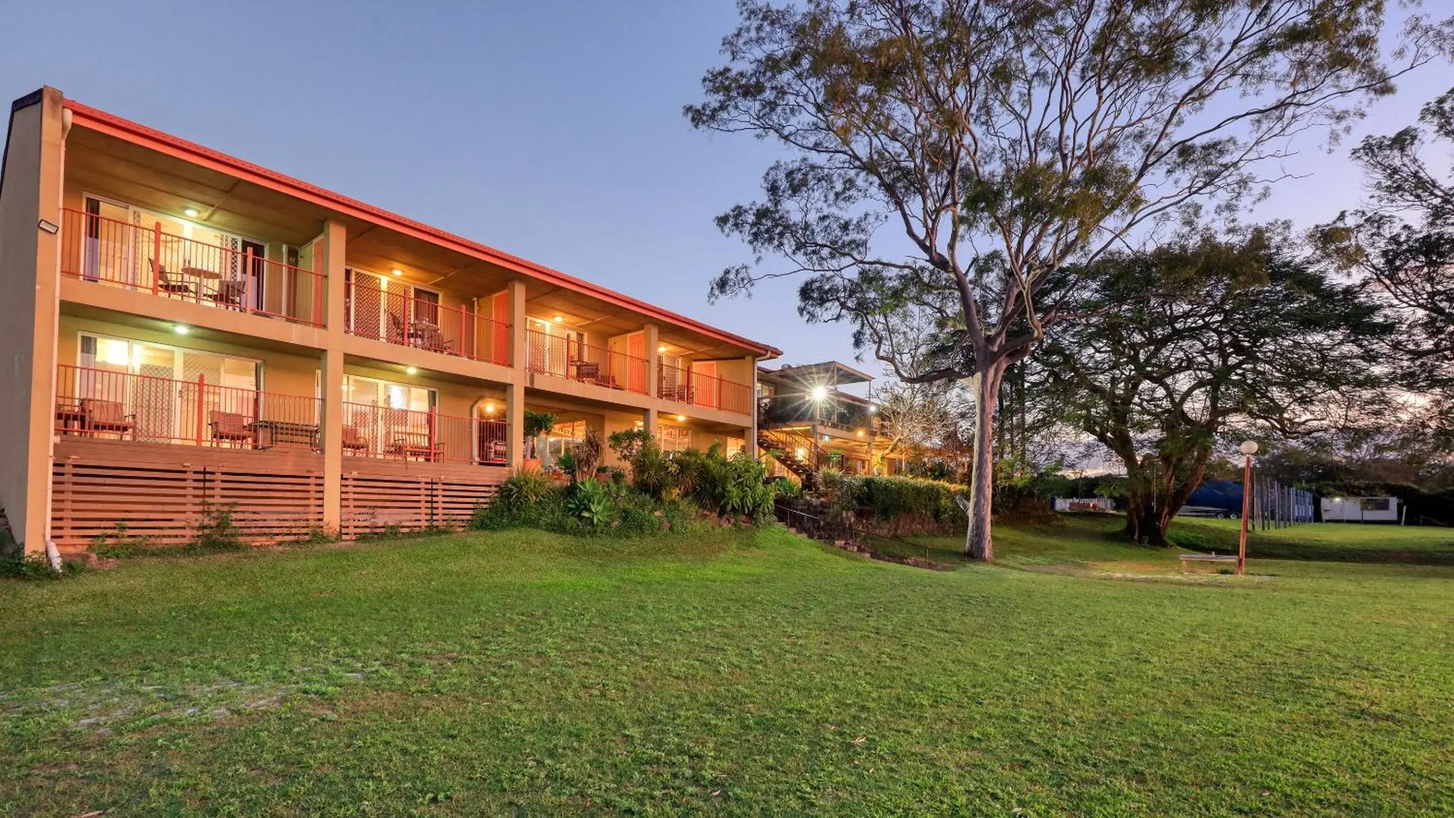 Property building in Tweed River Motel Property building in Tweed River Motel