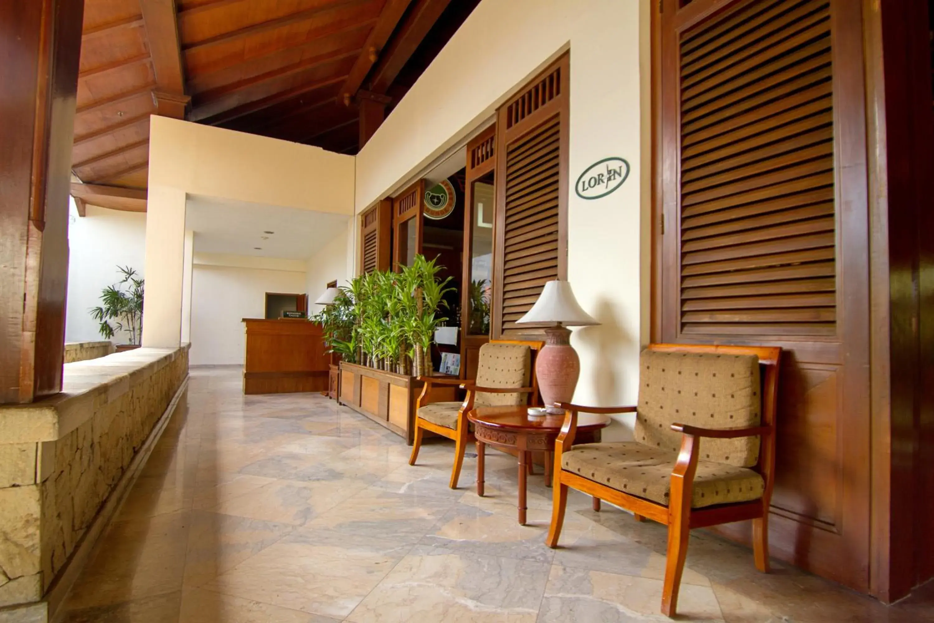 Facade/entrance in Lorin Solo Hotel Facade/entrance in Lorin Solo Hotel