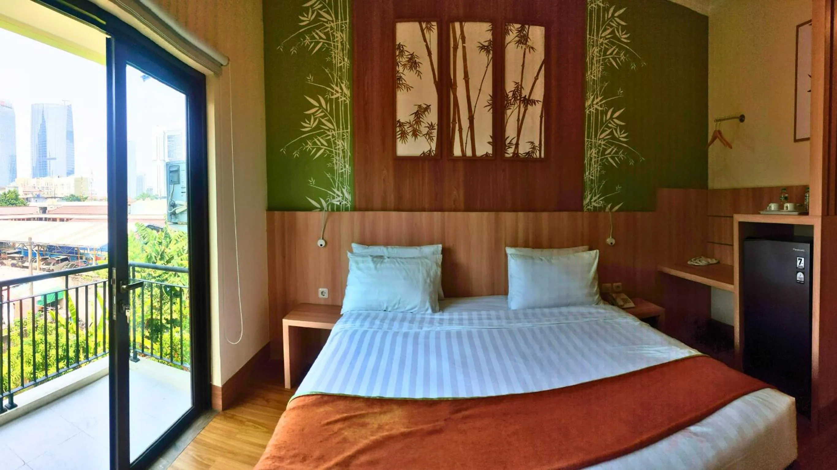 Bed in D'Bamboo Suites