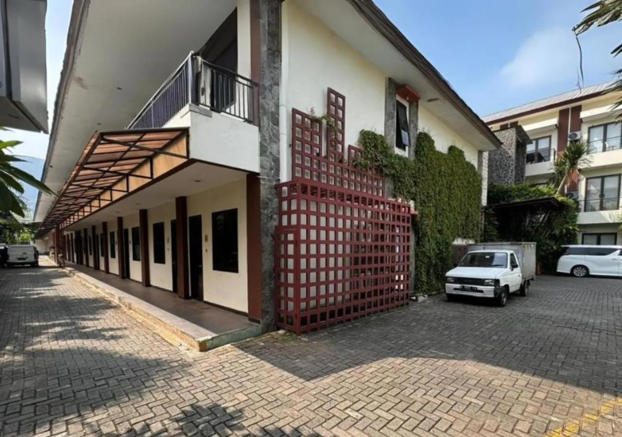 Parking in D'Bamboo Suites