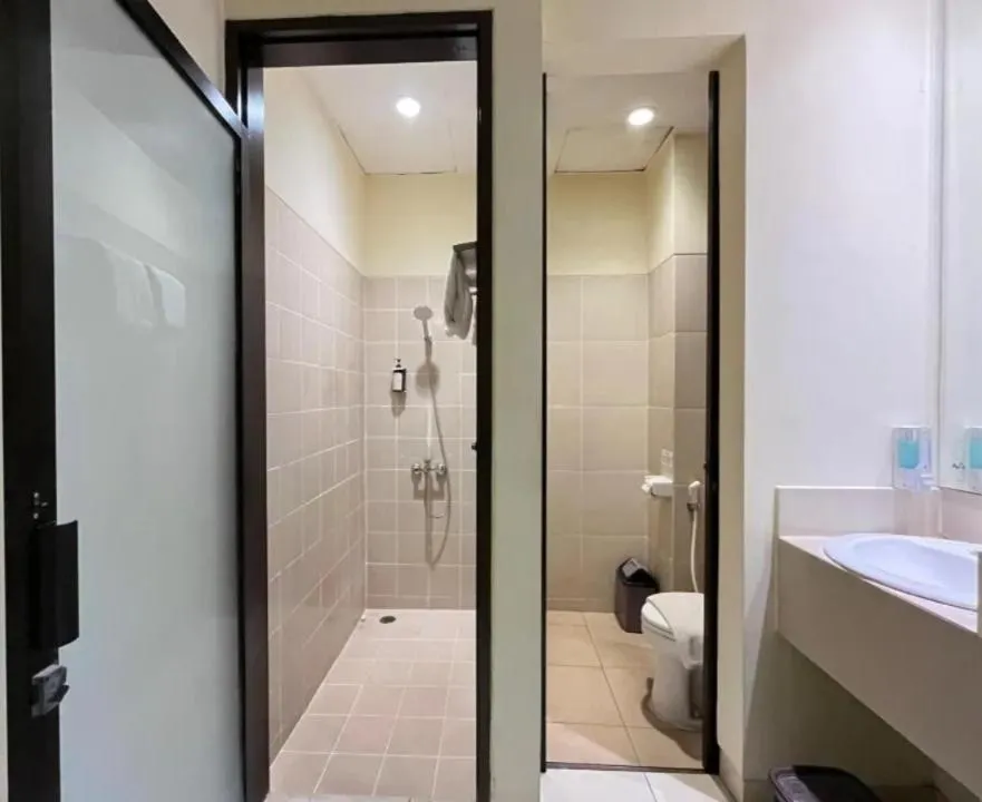 Bathroom in D'Bamboo Suites