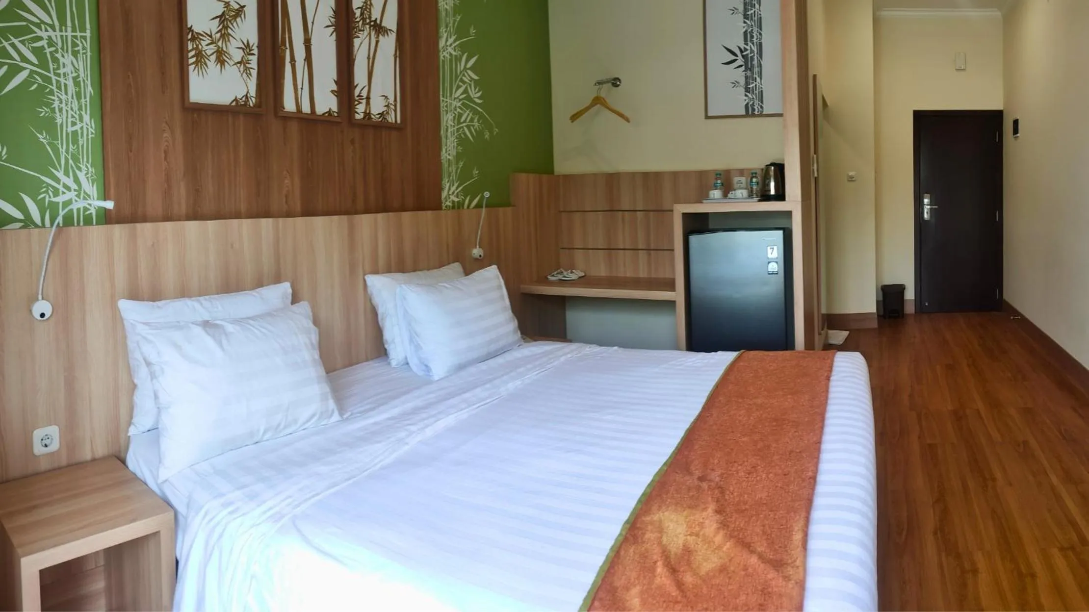 Bed in D'Bamboo Suites
