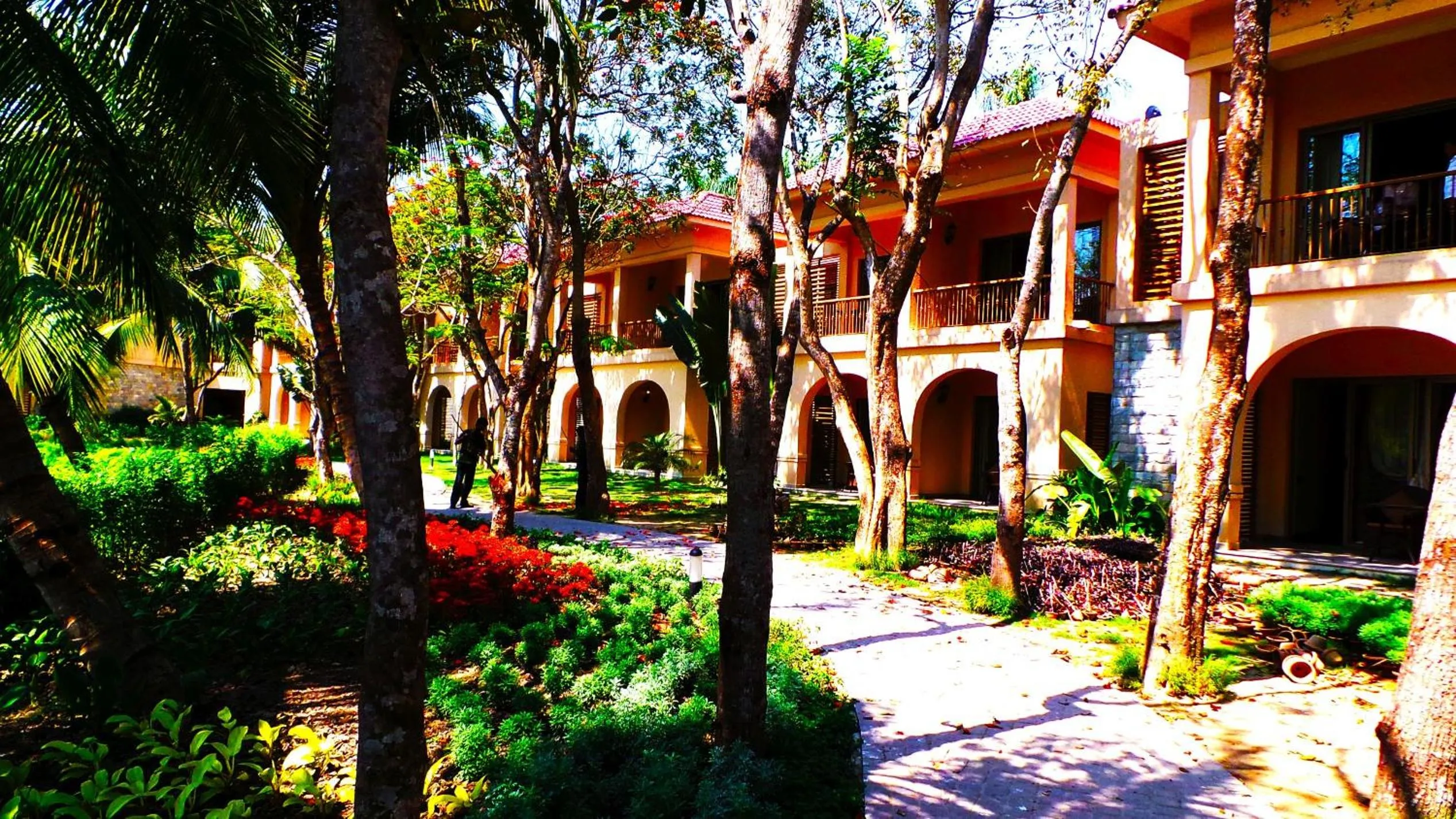 Property building in Ibiza The Fern Resort & Spa, Kolkata