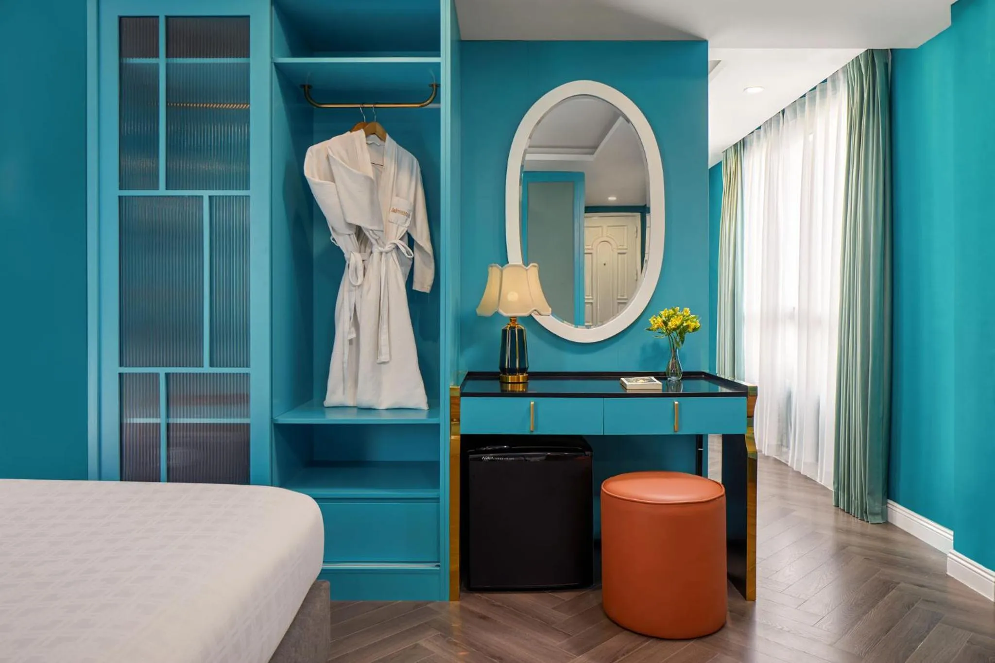 Bed in Minerva Church Hotel