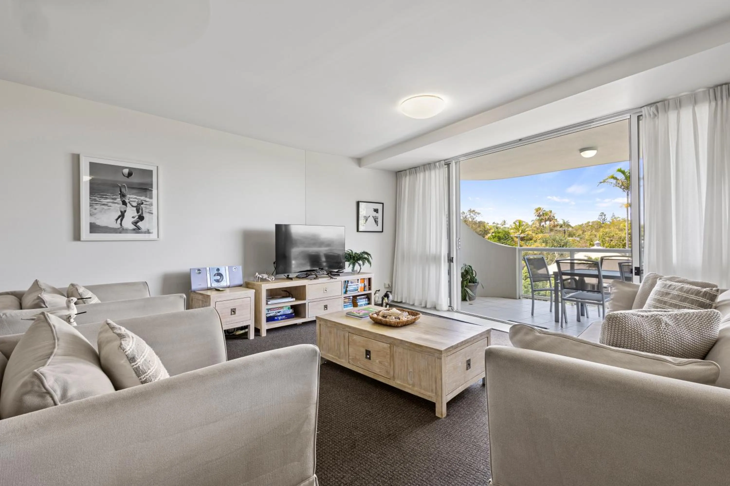 TV and multimedia in Sunshine Vista