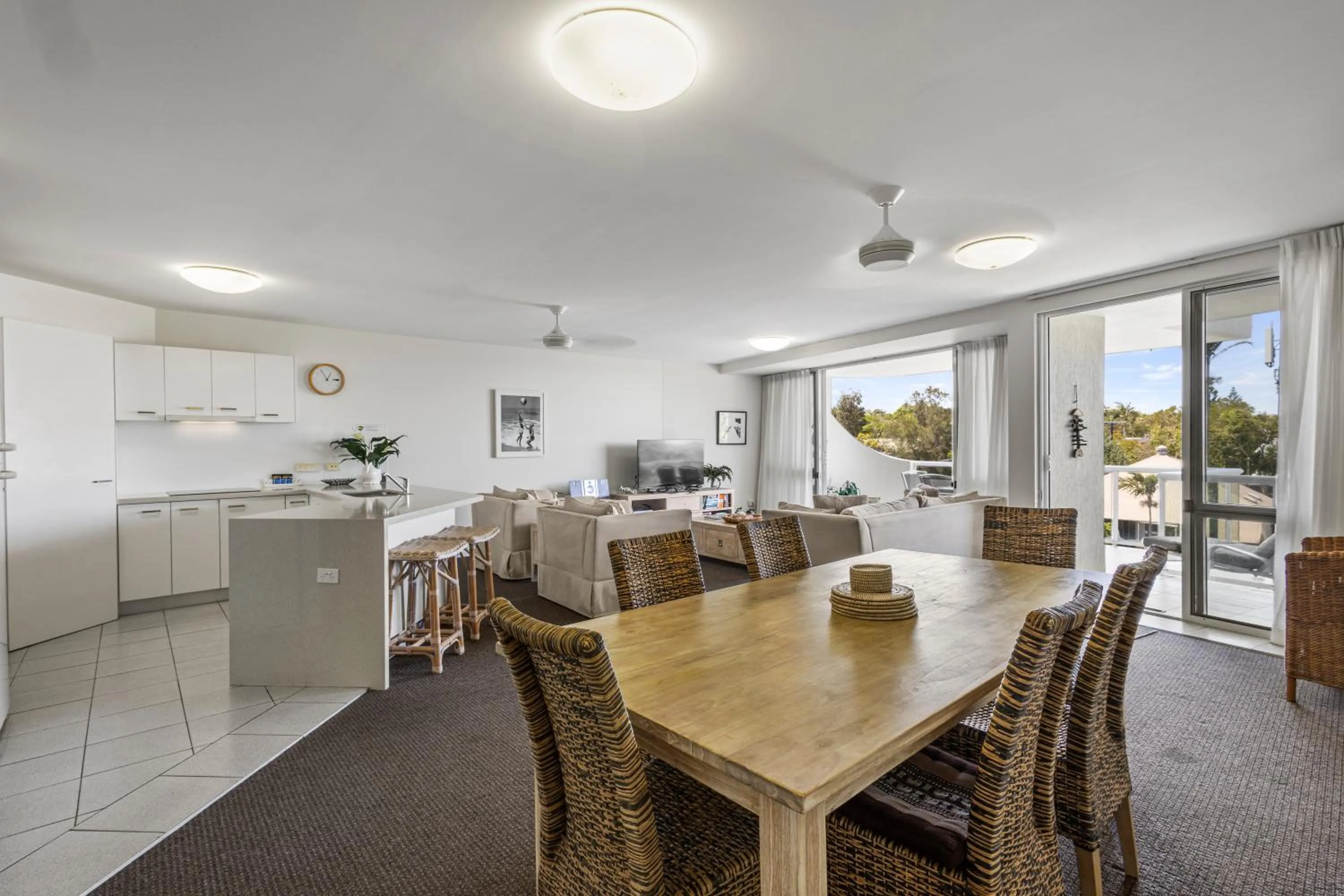 Kitchen or kitchenette in Sunshine Vista