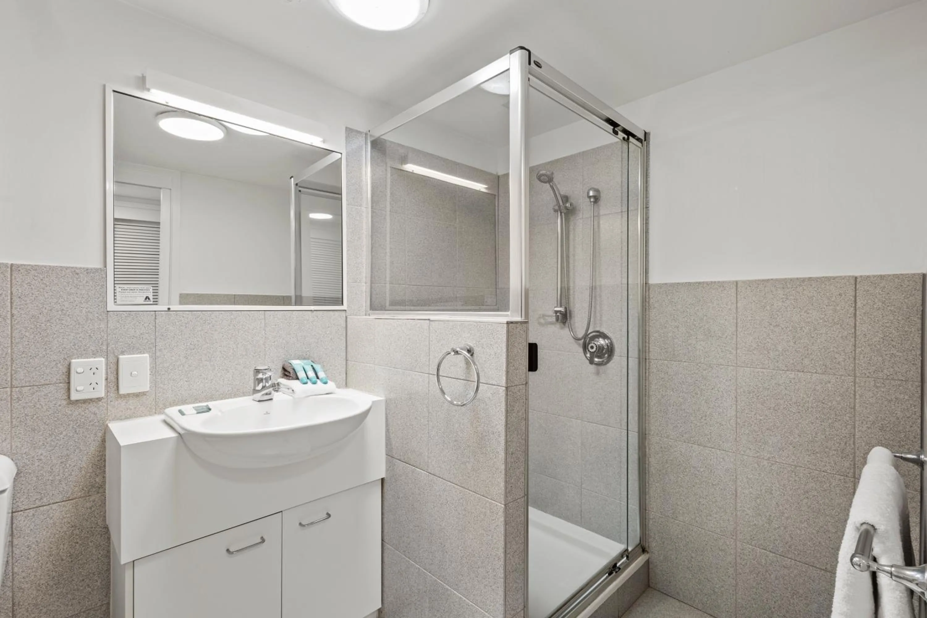 Bathroom in Sunshine Vista