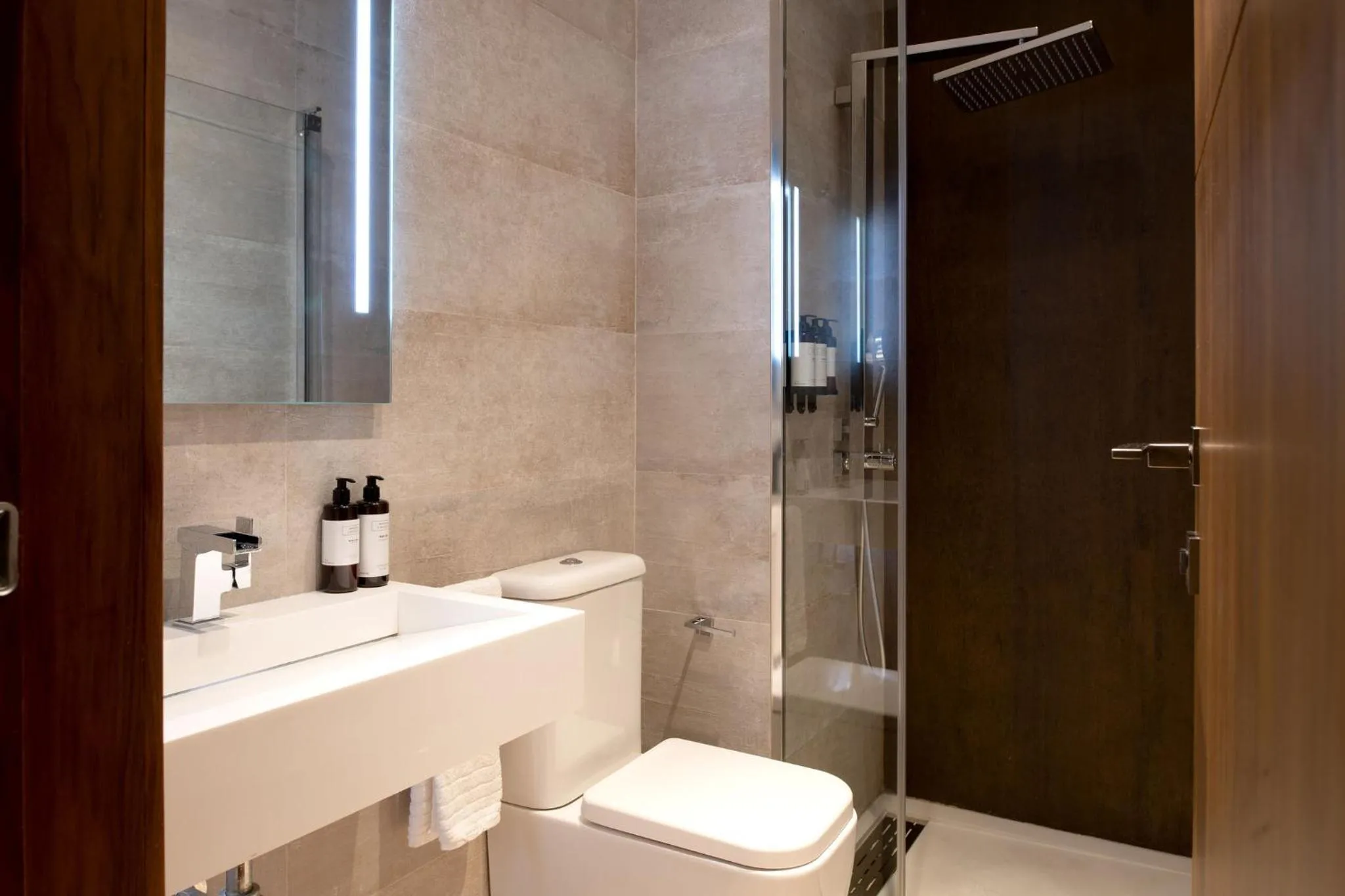 Bathroom in Hommyhome Arenal Luxury
