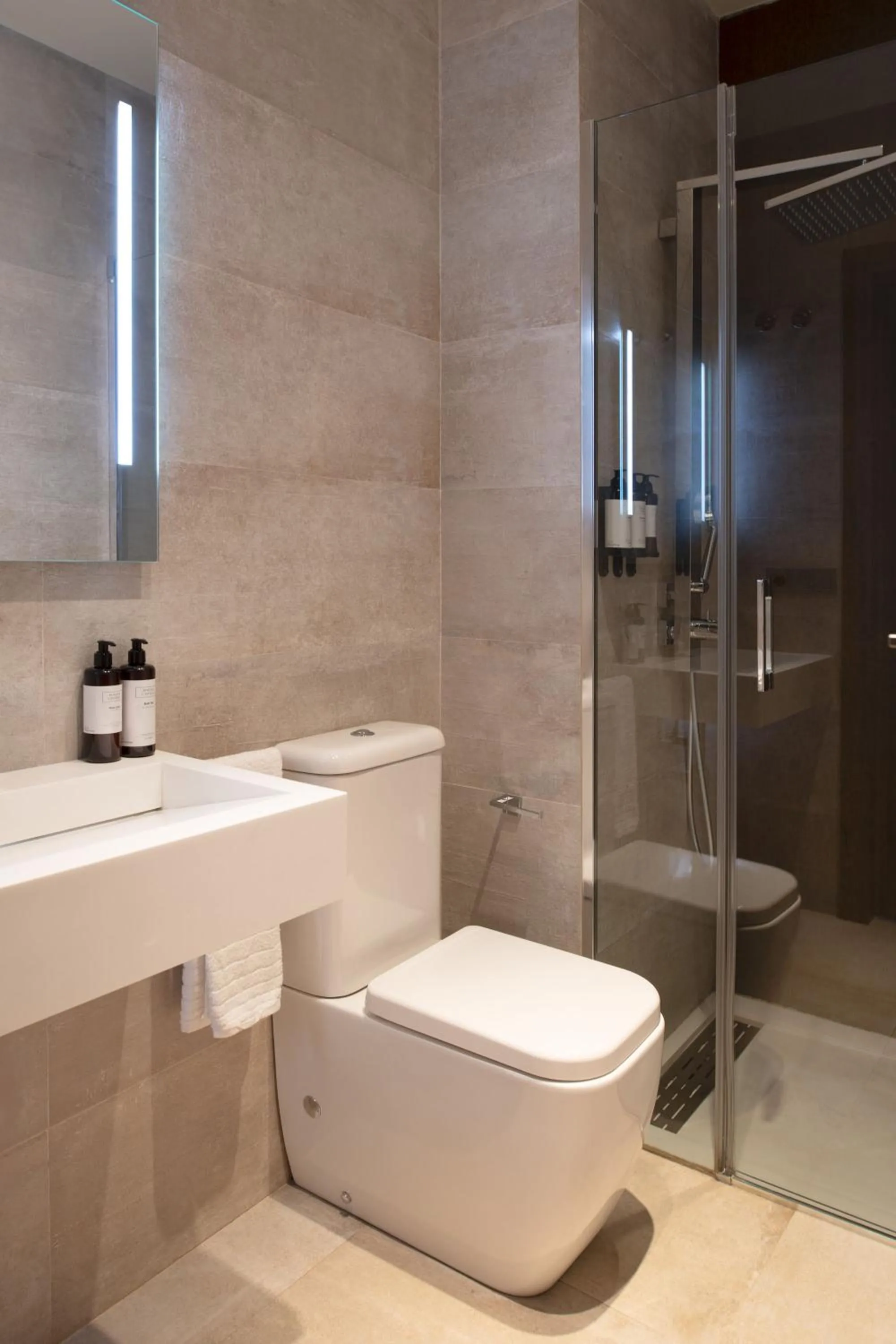 Bathroom in Hommyhome Arenal Luxury