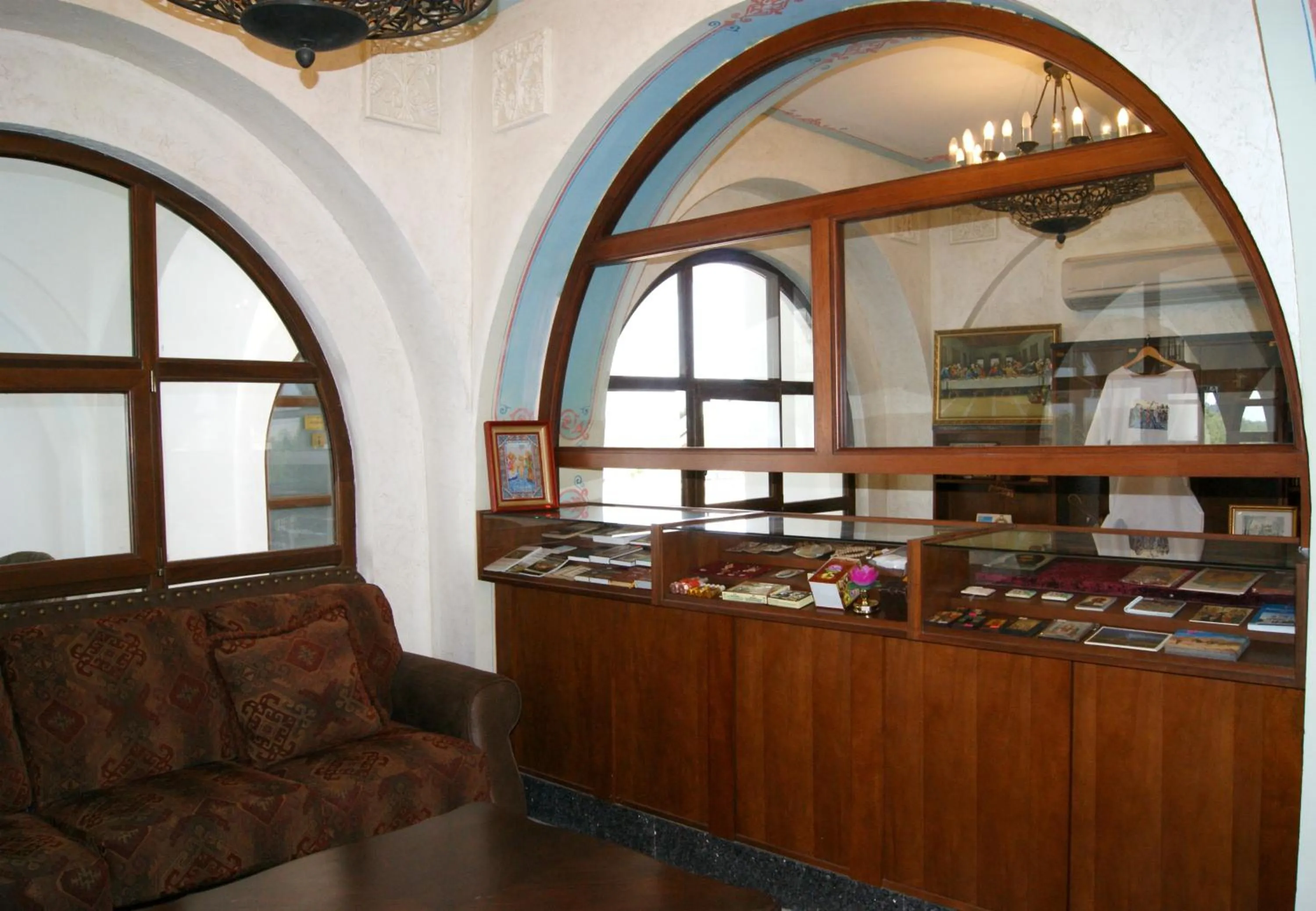 On-site shops in Russian Pilgrim Residence