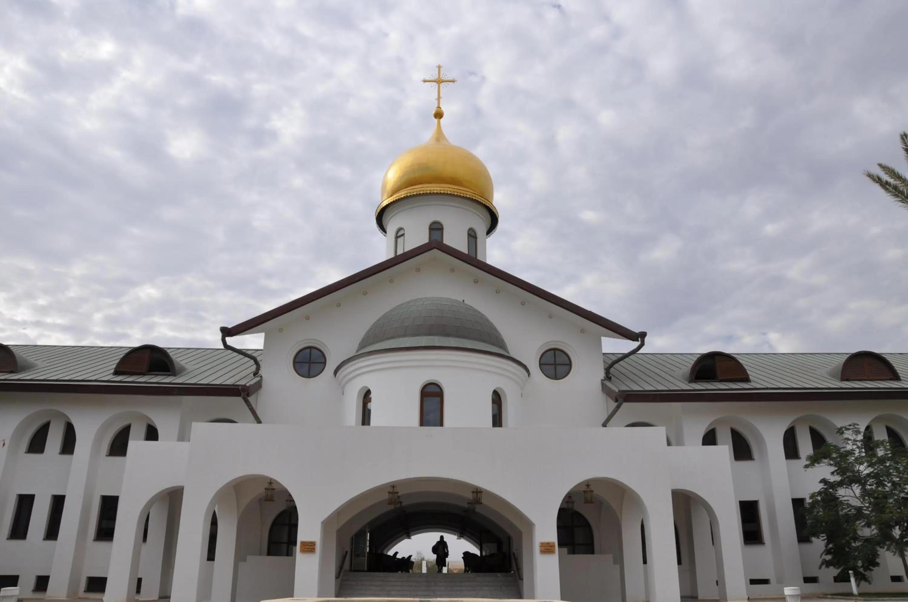 Facade/entrance in Russian Pilgrim Residence