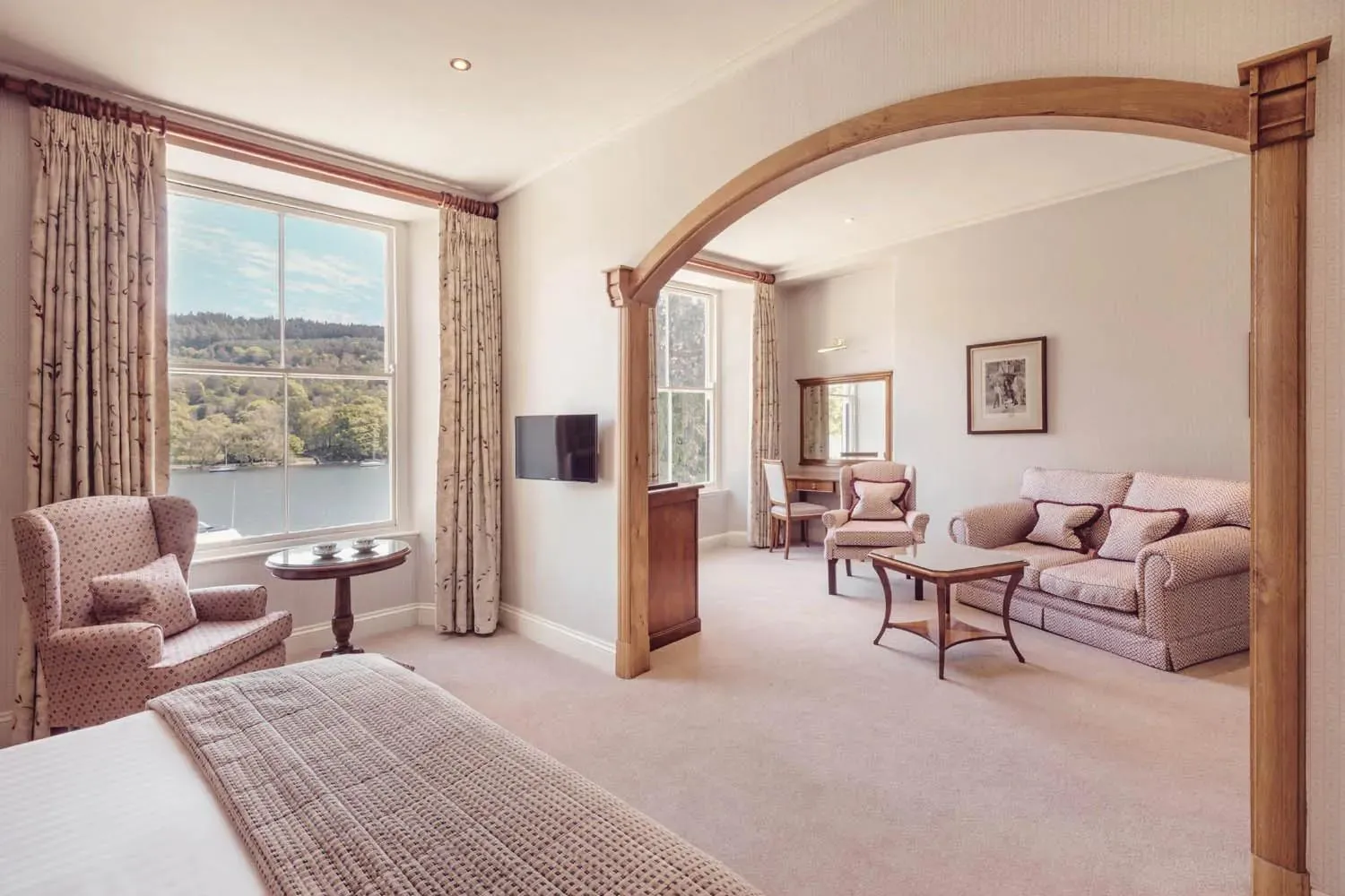 Lakeside Hotel and Spa