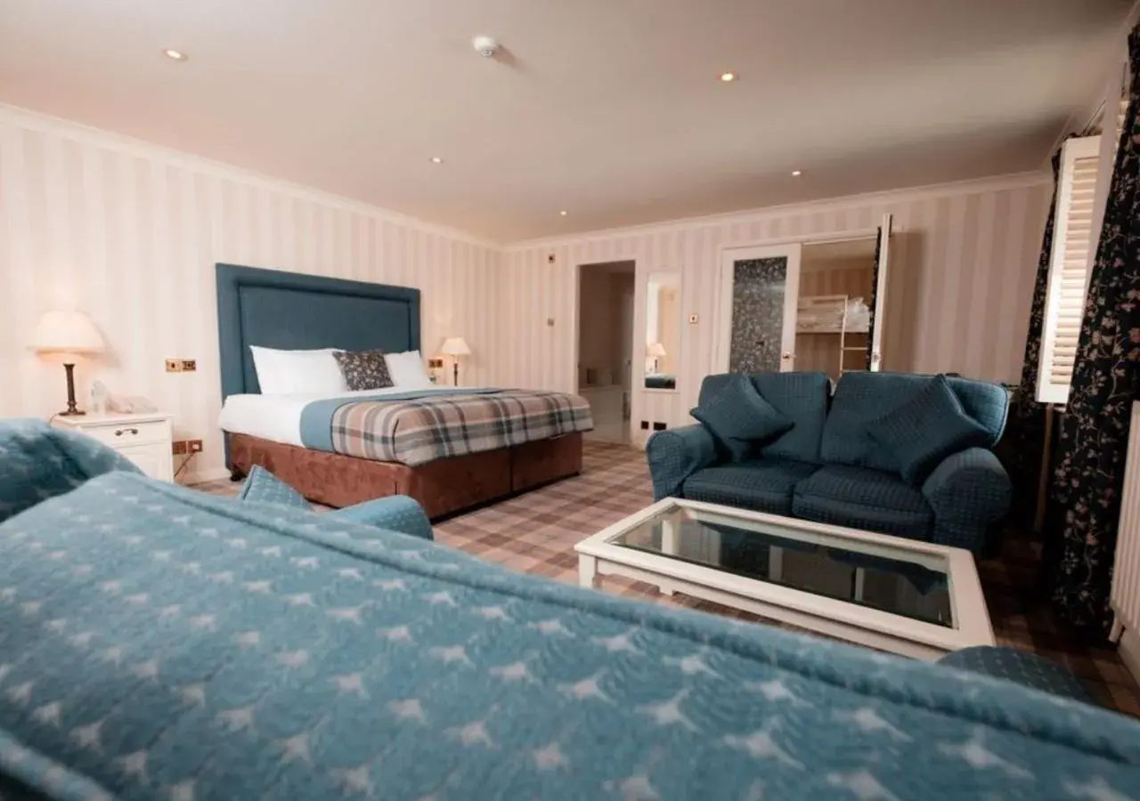 Courtyard Family Room - single occupancy in Lakeside Hotel and Spa Courtyard Family Room - single occupancy in Lakeside Hotel and Spa