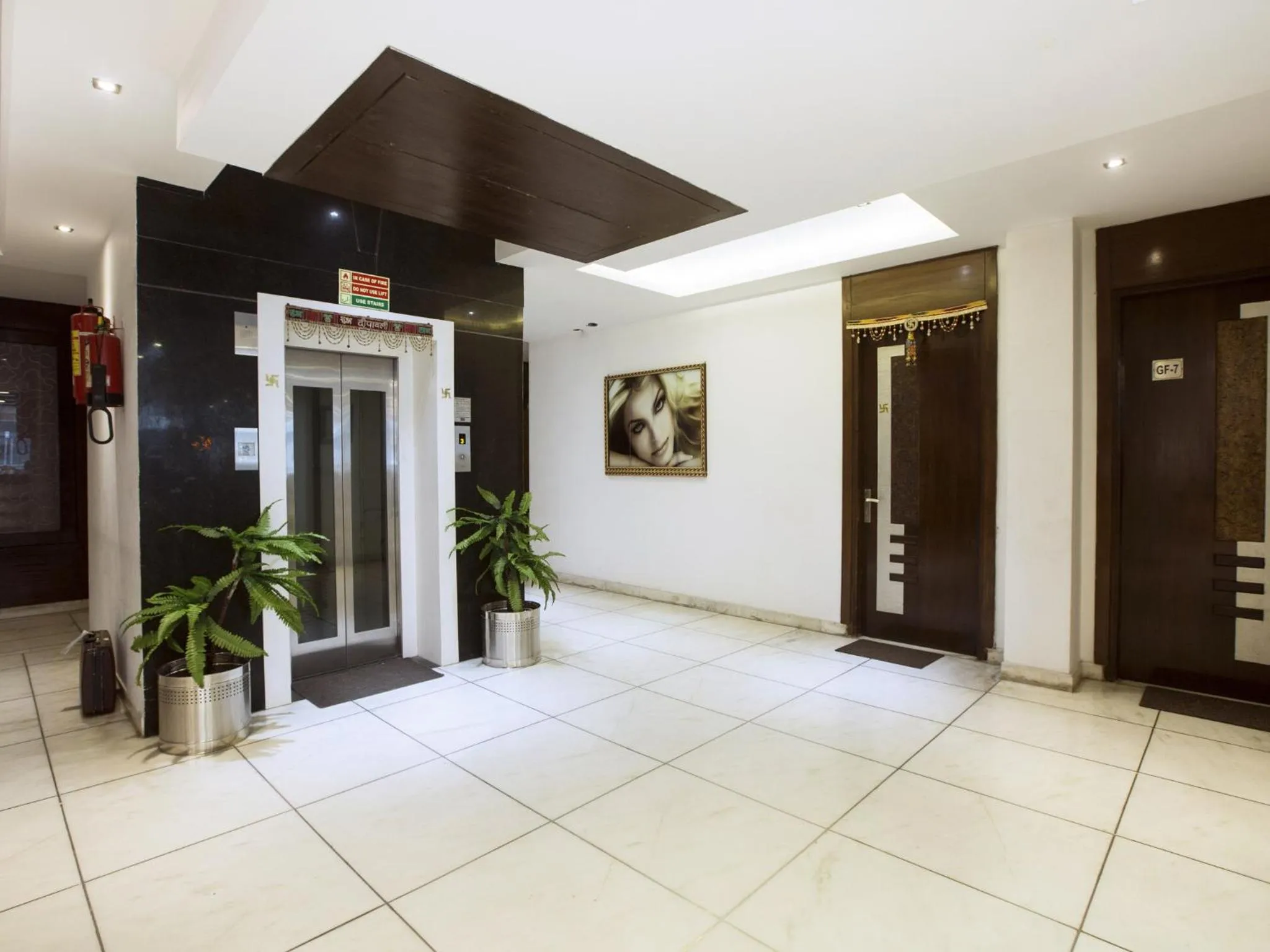 Lobby or reception in Hotel Krishna Deluxe-By RCG Hotels