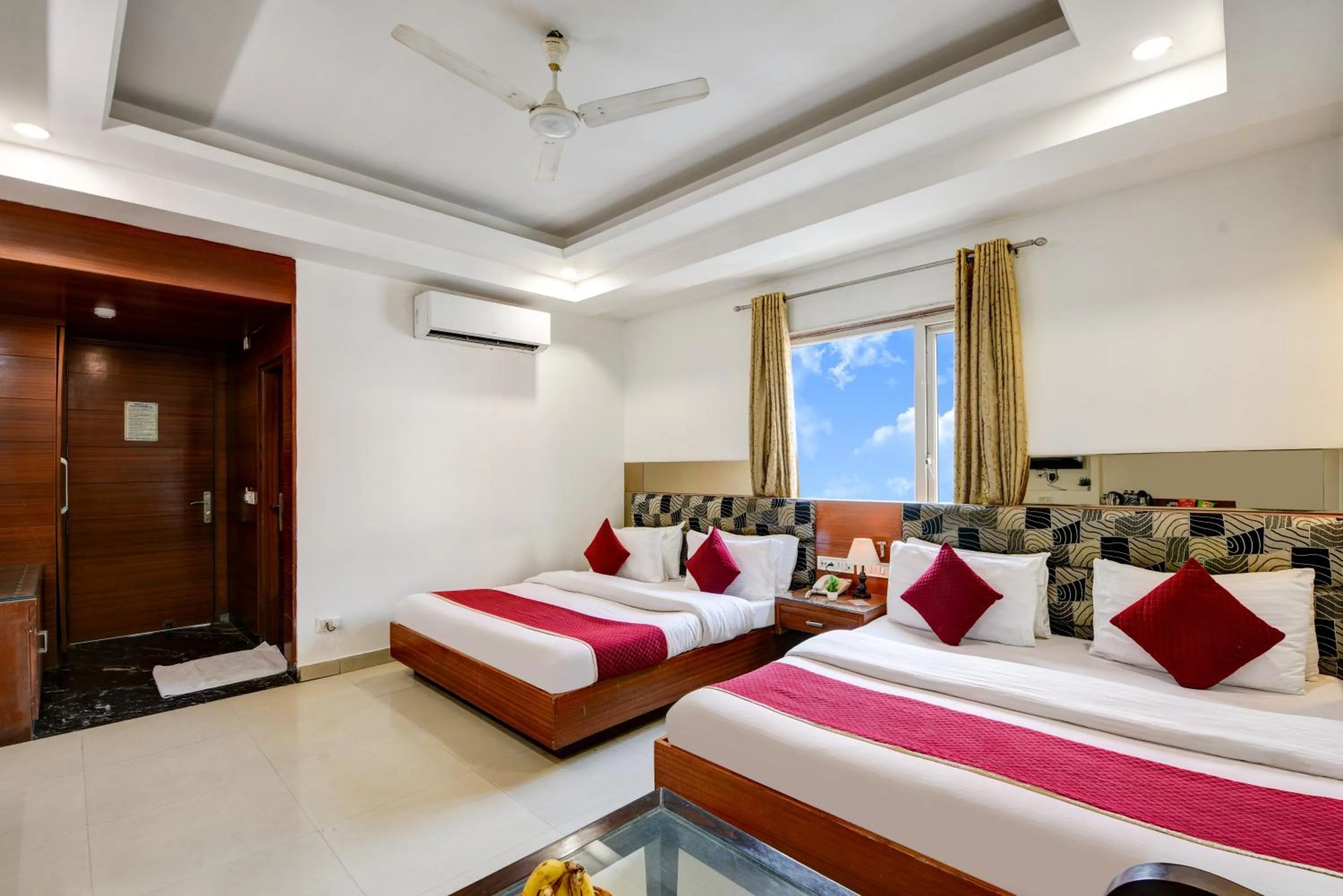 Bed in Hotel Krishna Deluxe-By RCG Hotels