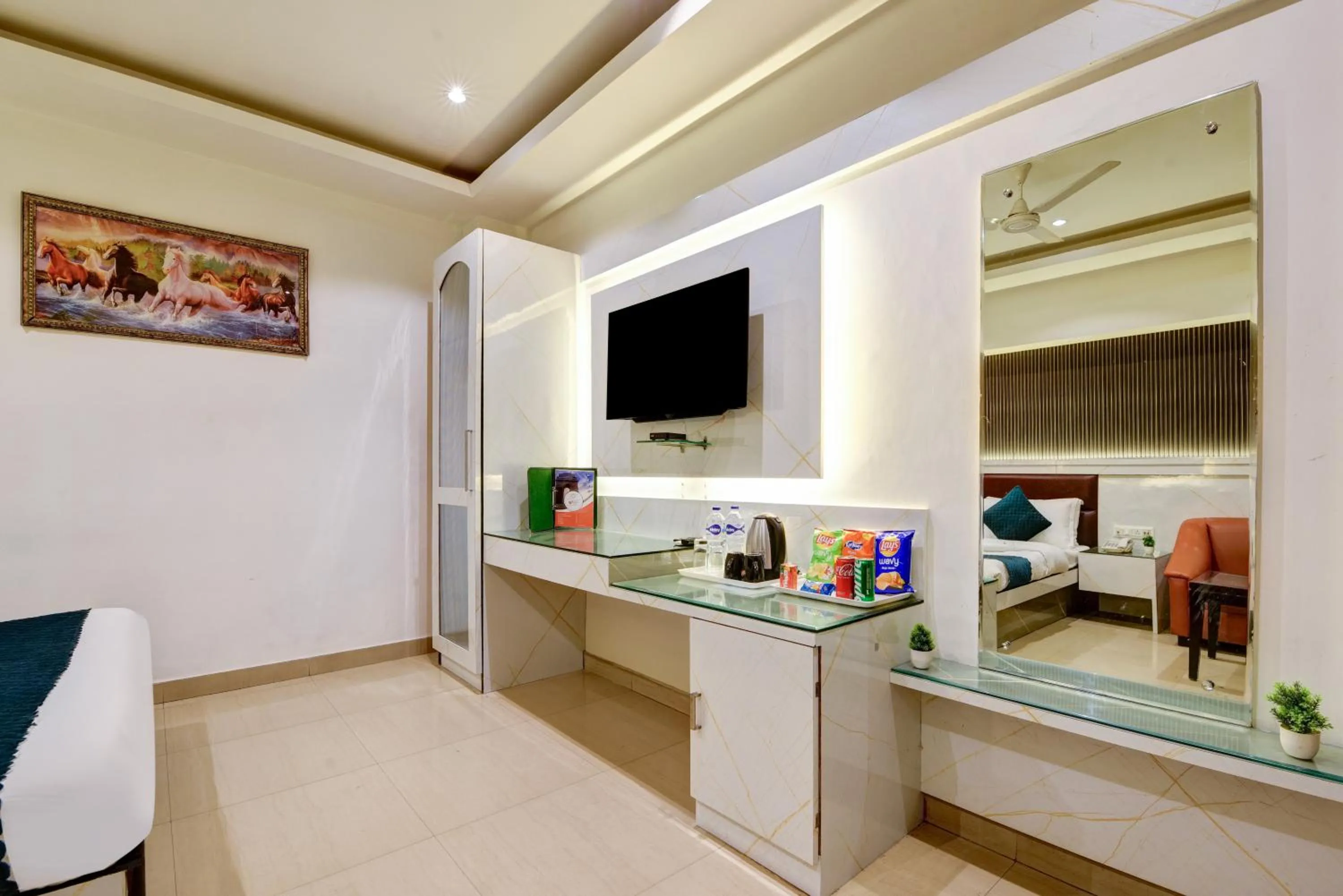 TV and multimedia in Hotel Krishna Deluxe-By RCG Hotels