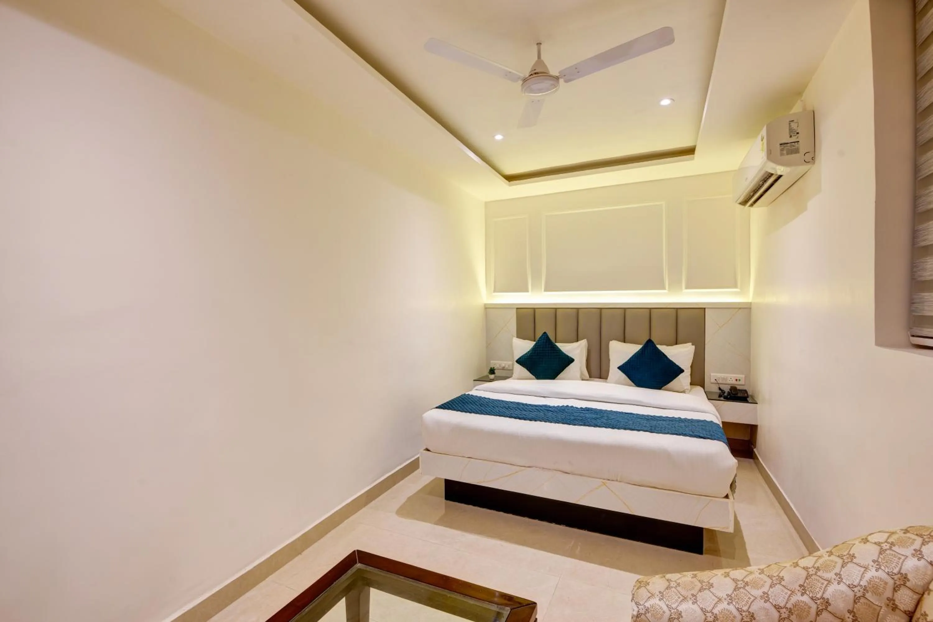 Bed in Hotel Krishna Deluxe-By RCG Hotels