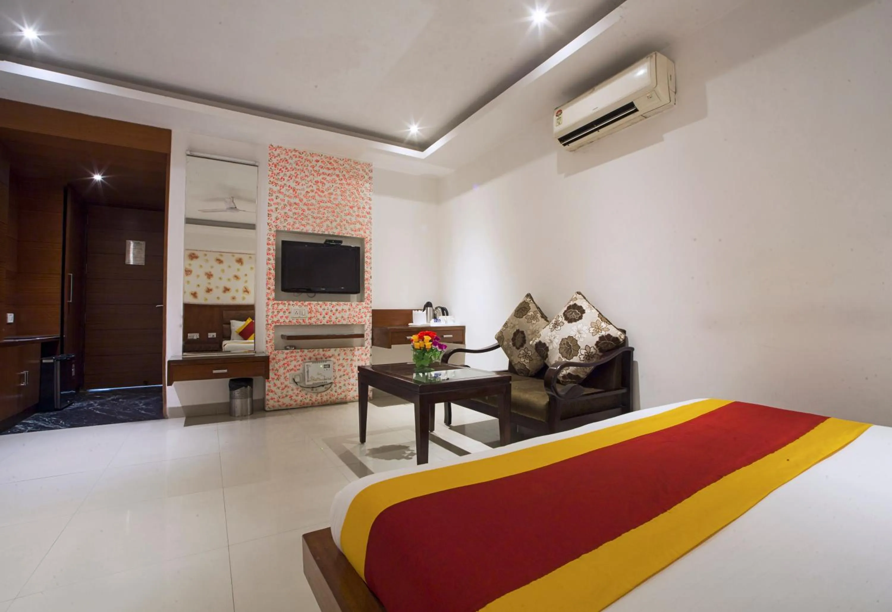 Bedroom, Bed in Hotel Krishna Deluxe-By RCG Hotels