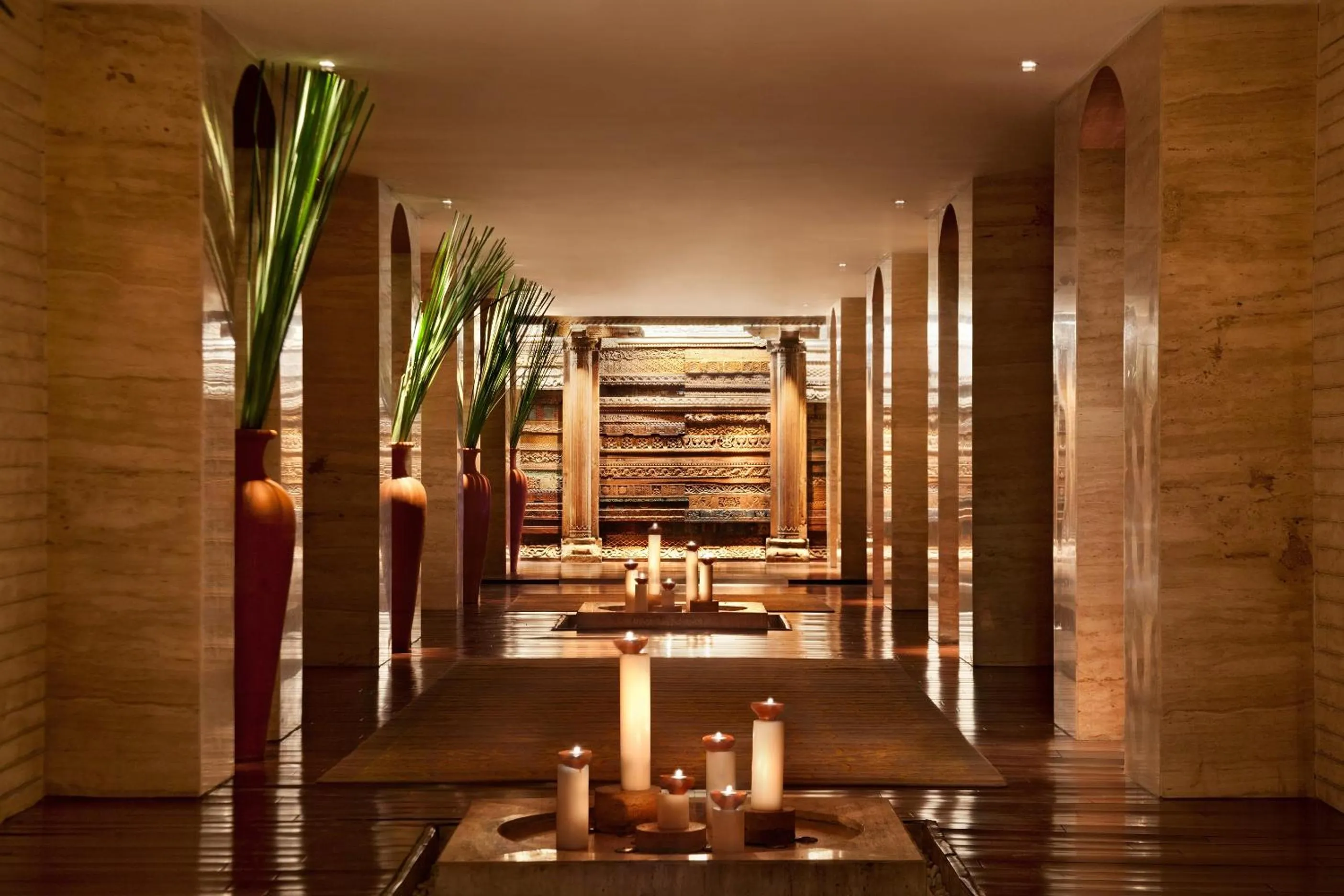 Spa and wellness centre/facilities in The Leela Ambience Convention Hotel Delhi