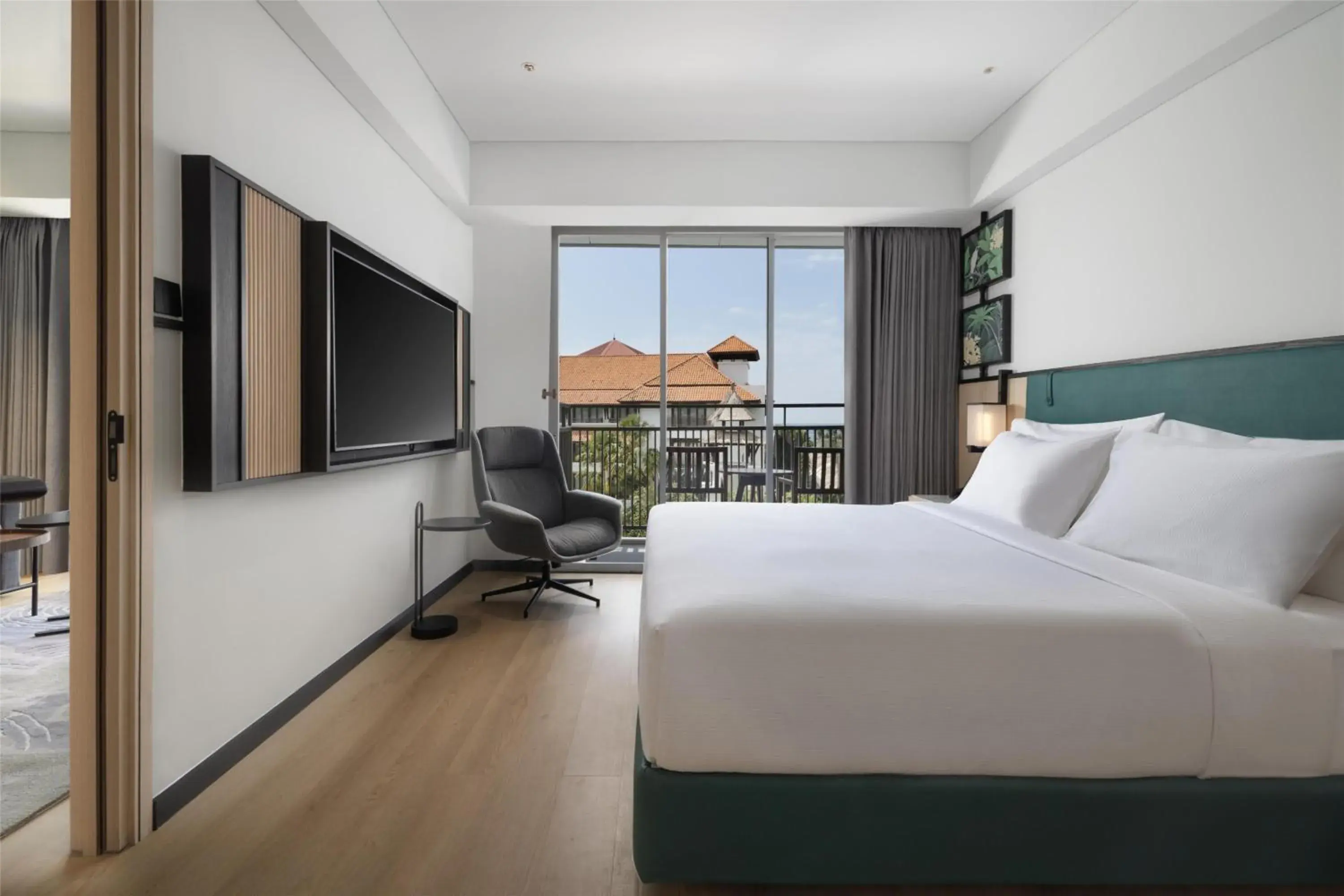 View (from property/room), Bed in Hilton Garden Inn Bali Nusa Dua View (from property/room), Bed in Hilton Garden Inn Bali Nusa Dua