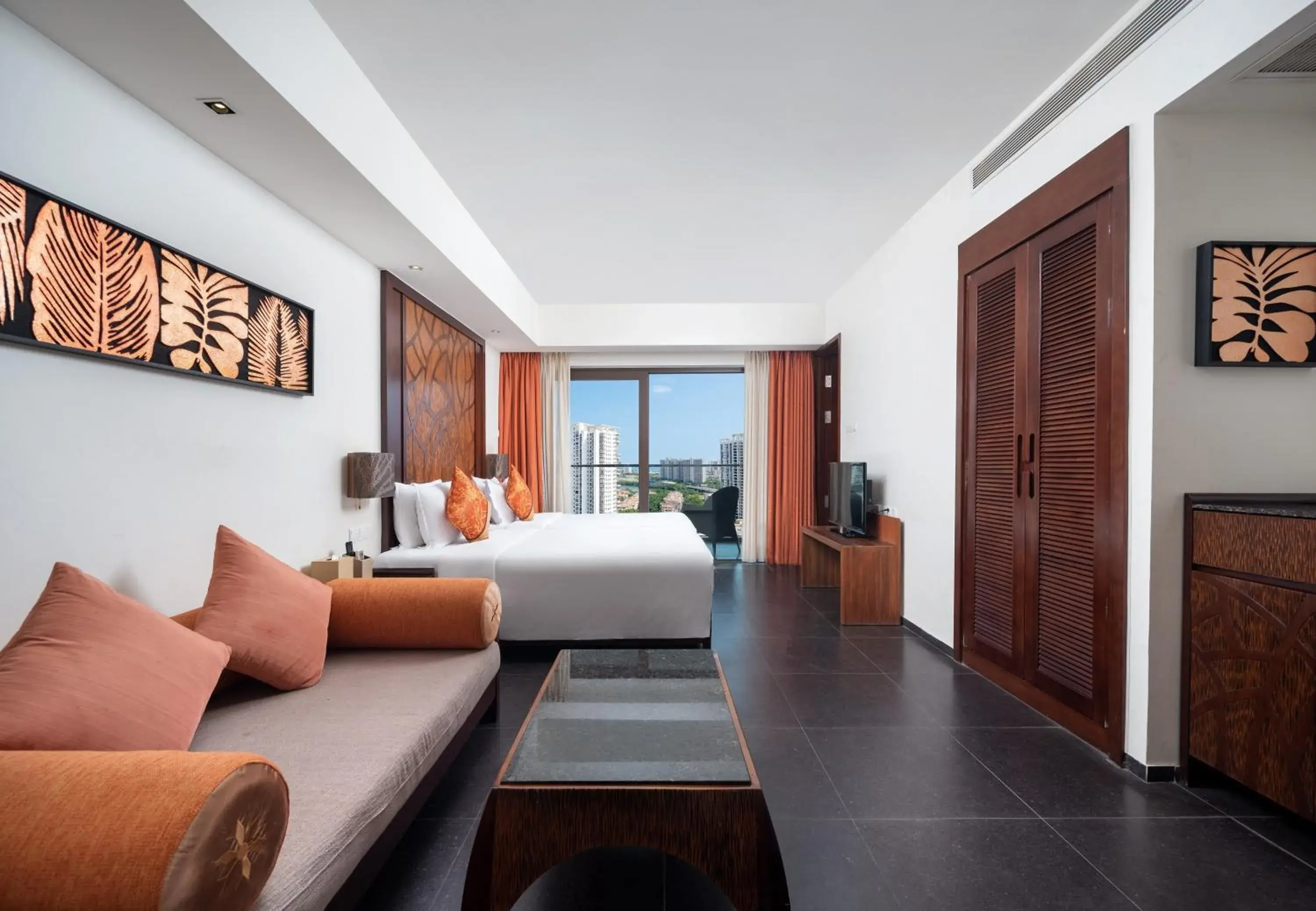 Photo of the whole room in Mangrove Tree Resort World Sanya Bay-Kapok Photo of the whole room in Mangrove Tree Resort World Sanya Bay-Kapok