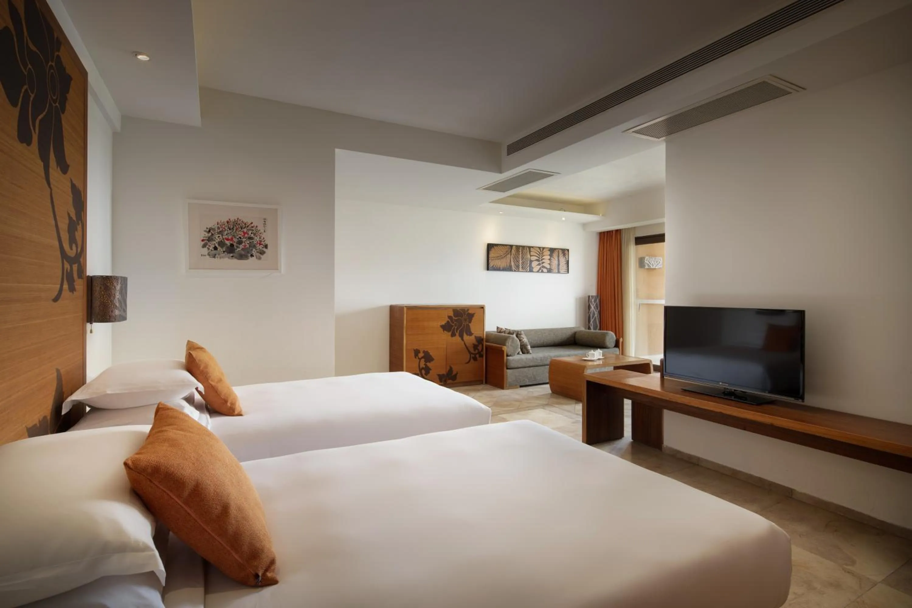 Photo of the whole room in Mangrove Tree Resort World Sanya Bay-Kapok