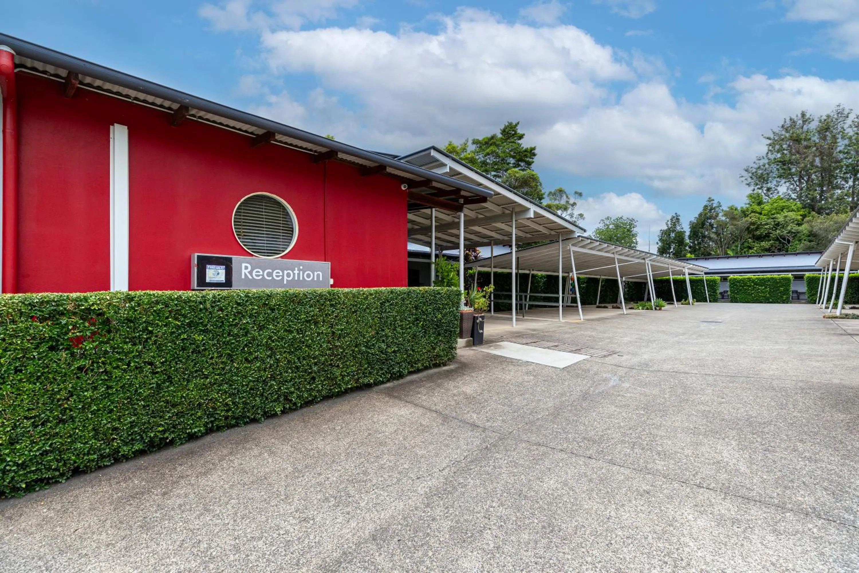 Red Bridge Motor Inn