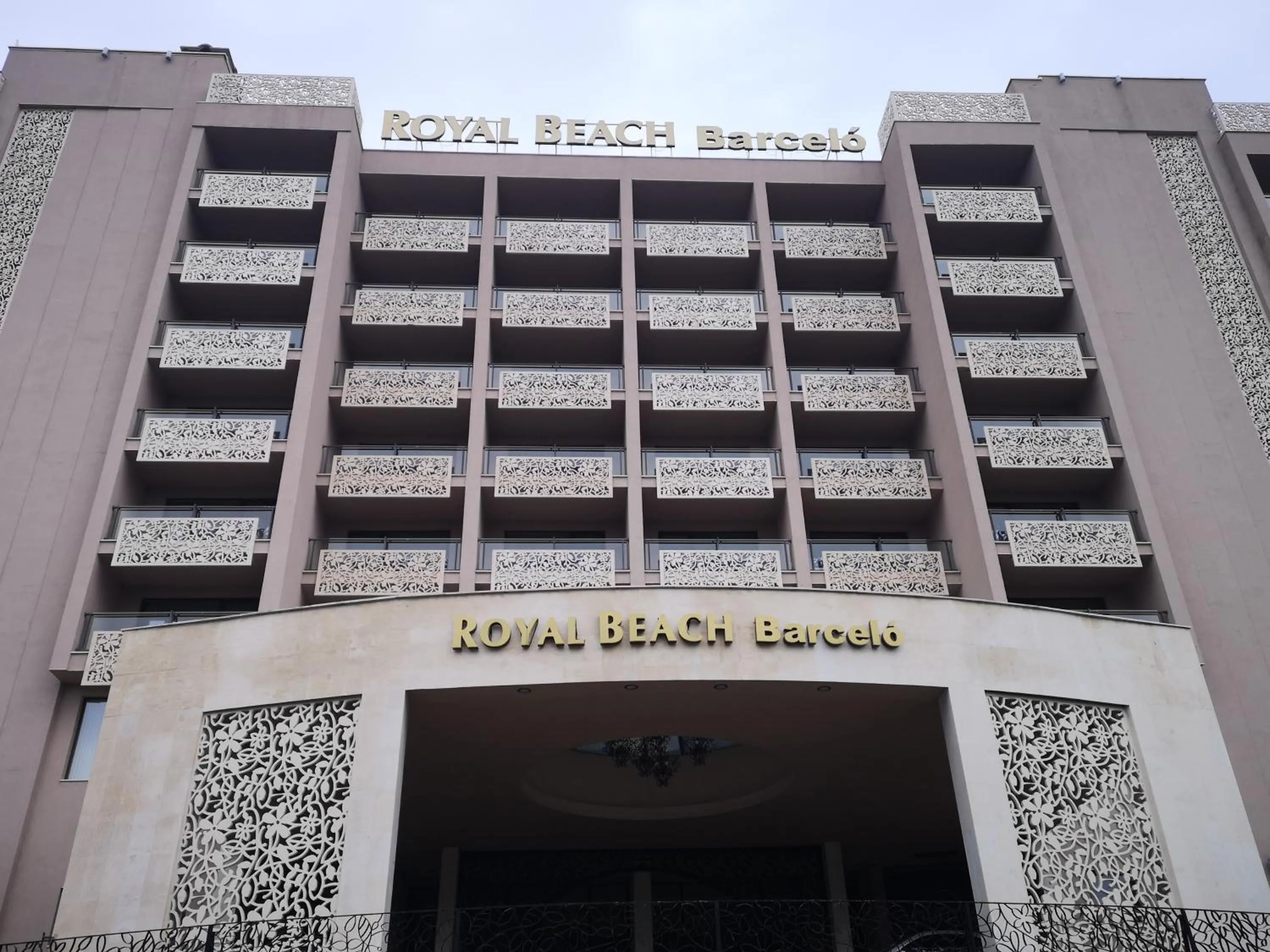 Facade/entrance, Property Building in Barcelo Royal Beach Hotel