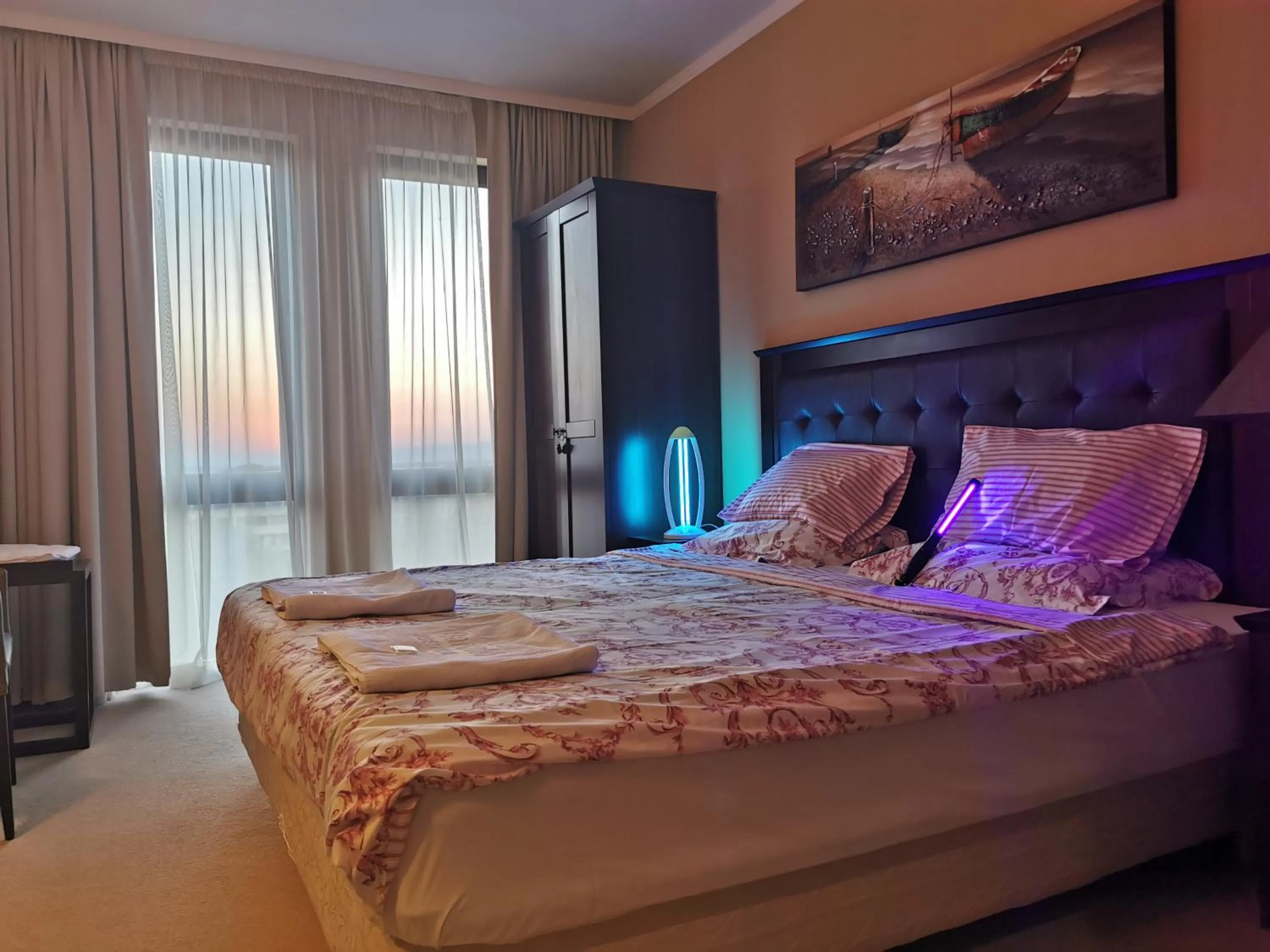 Bed in Barcelo Royal Beach Hotel