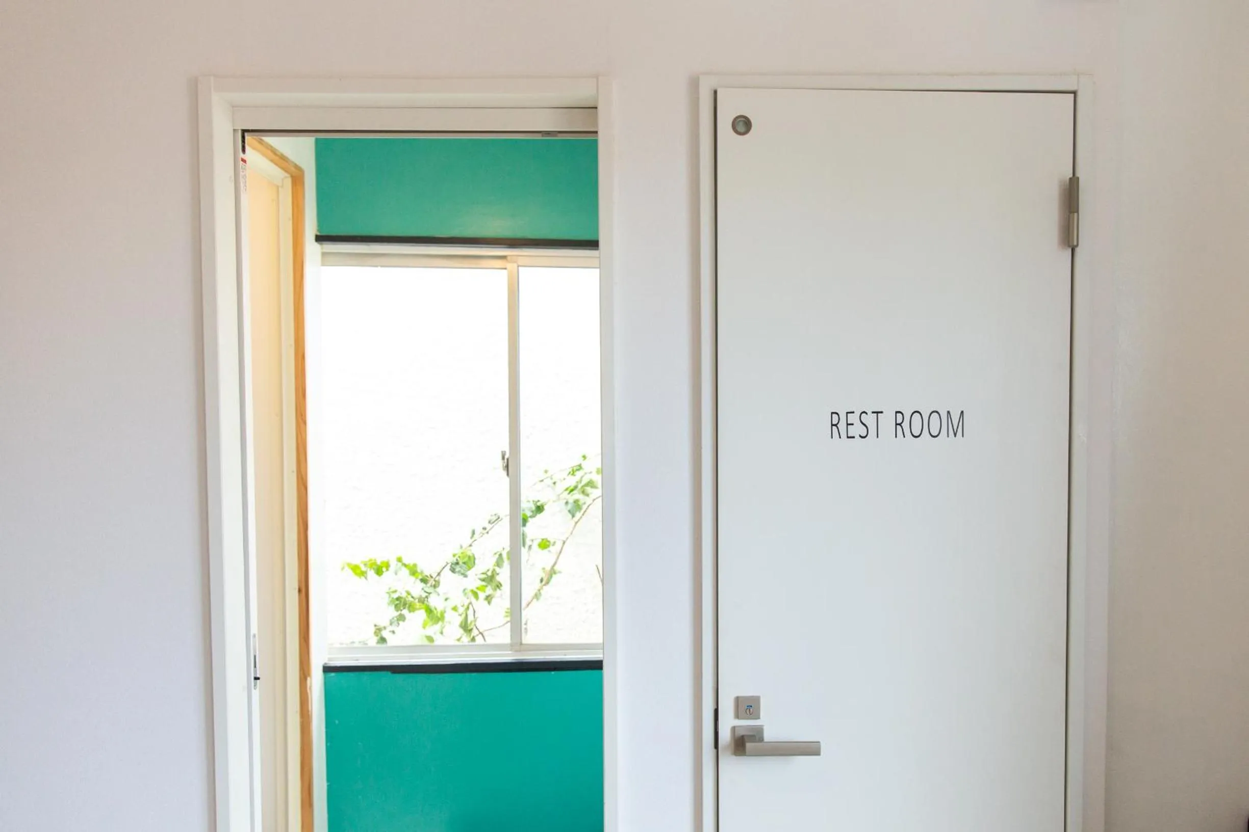 MEEDAFU'S YUI HOSTEL and COFFEE