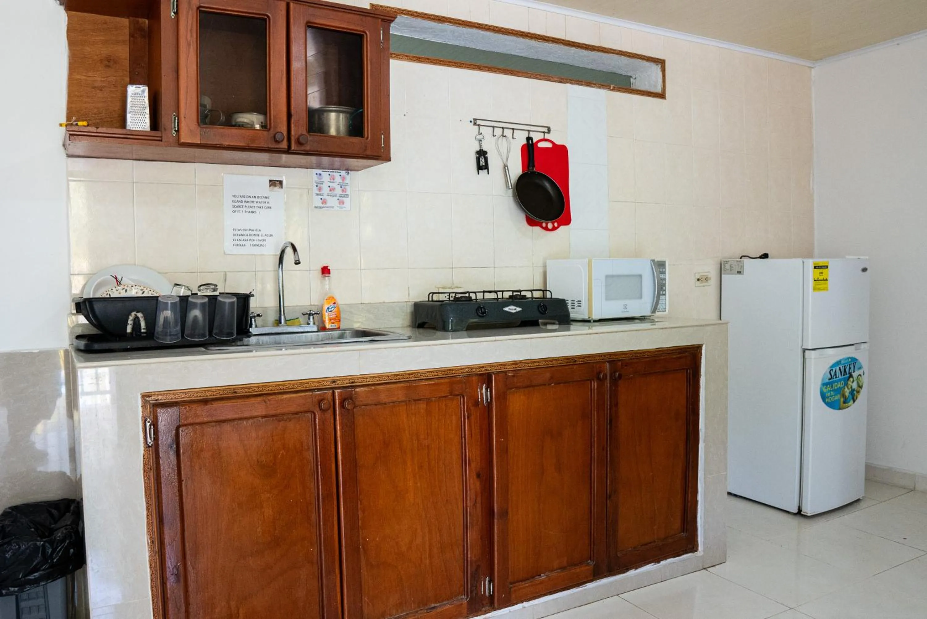 Rocky Cay Lodging