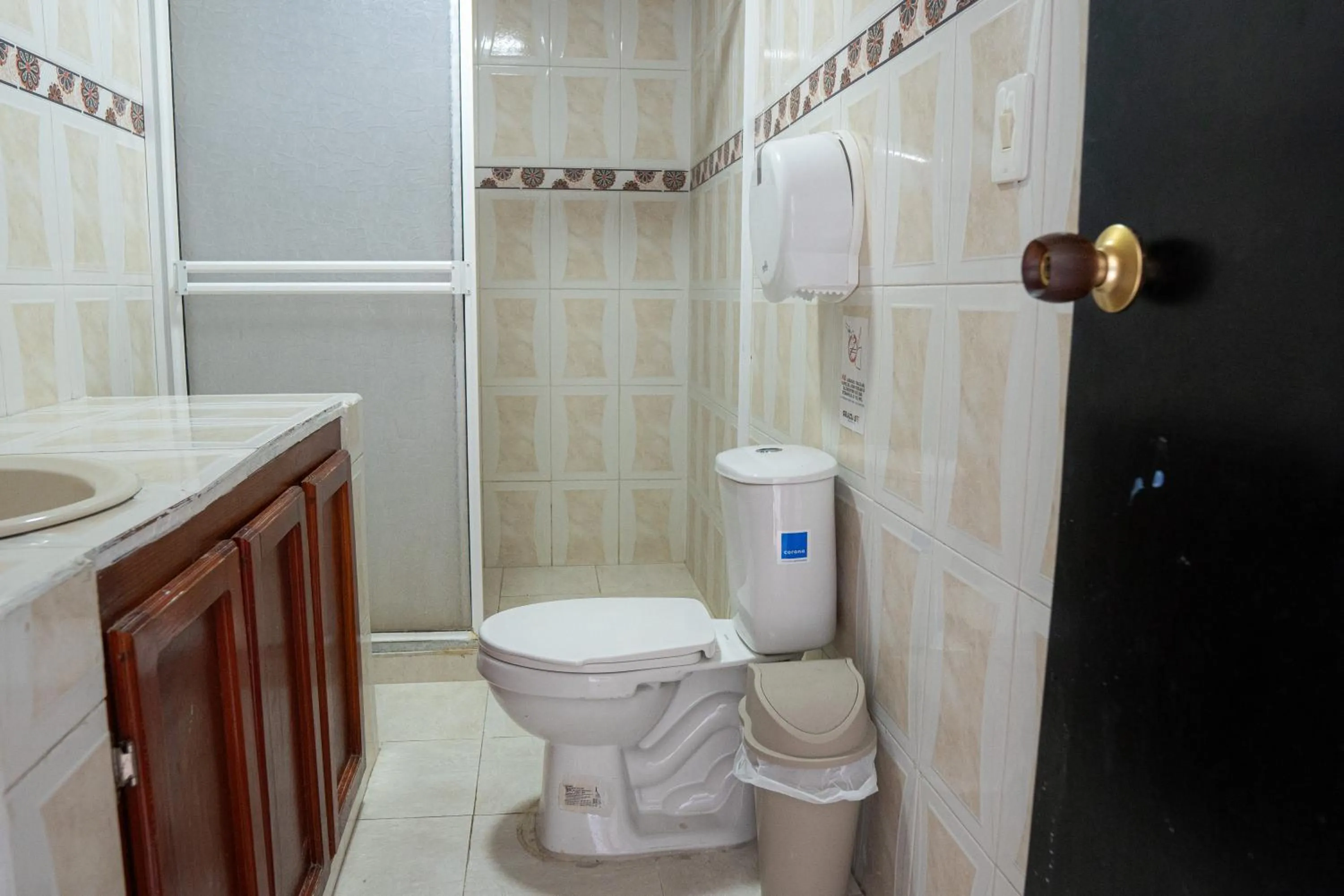 Rocky Cay Lodging