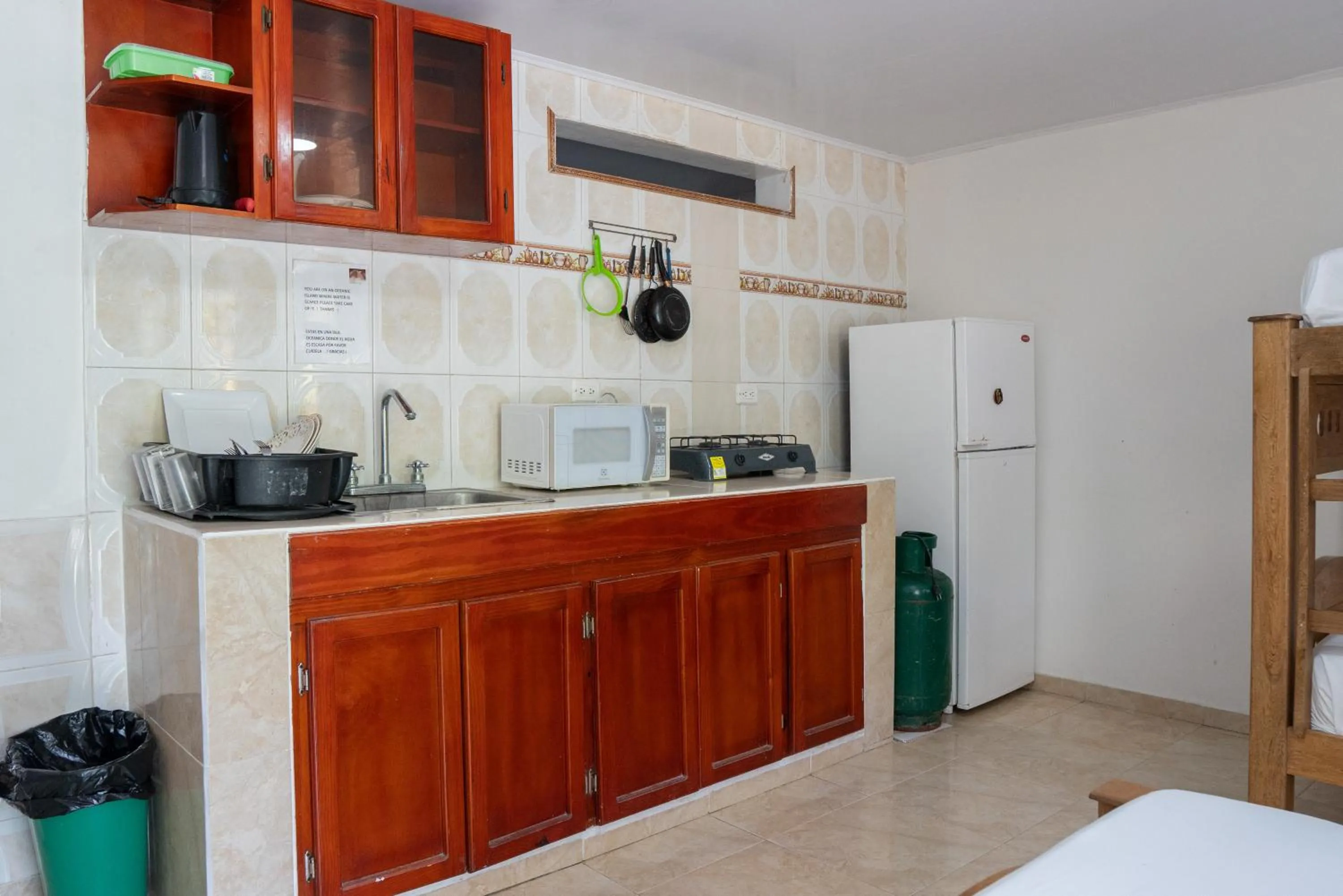 Rocky Cay Lodging