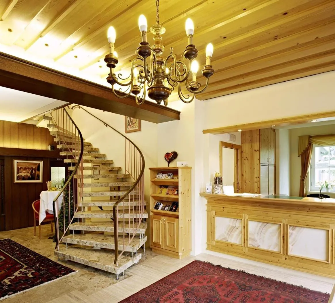 Lobby or reception in Hotel Lindner