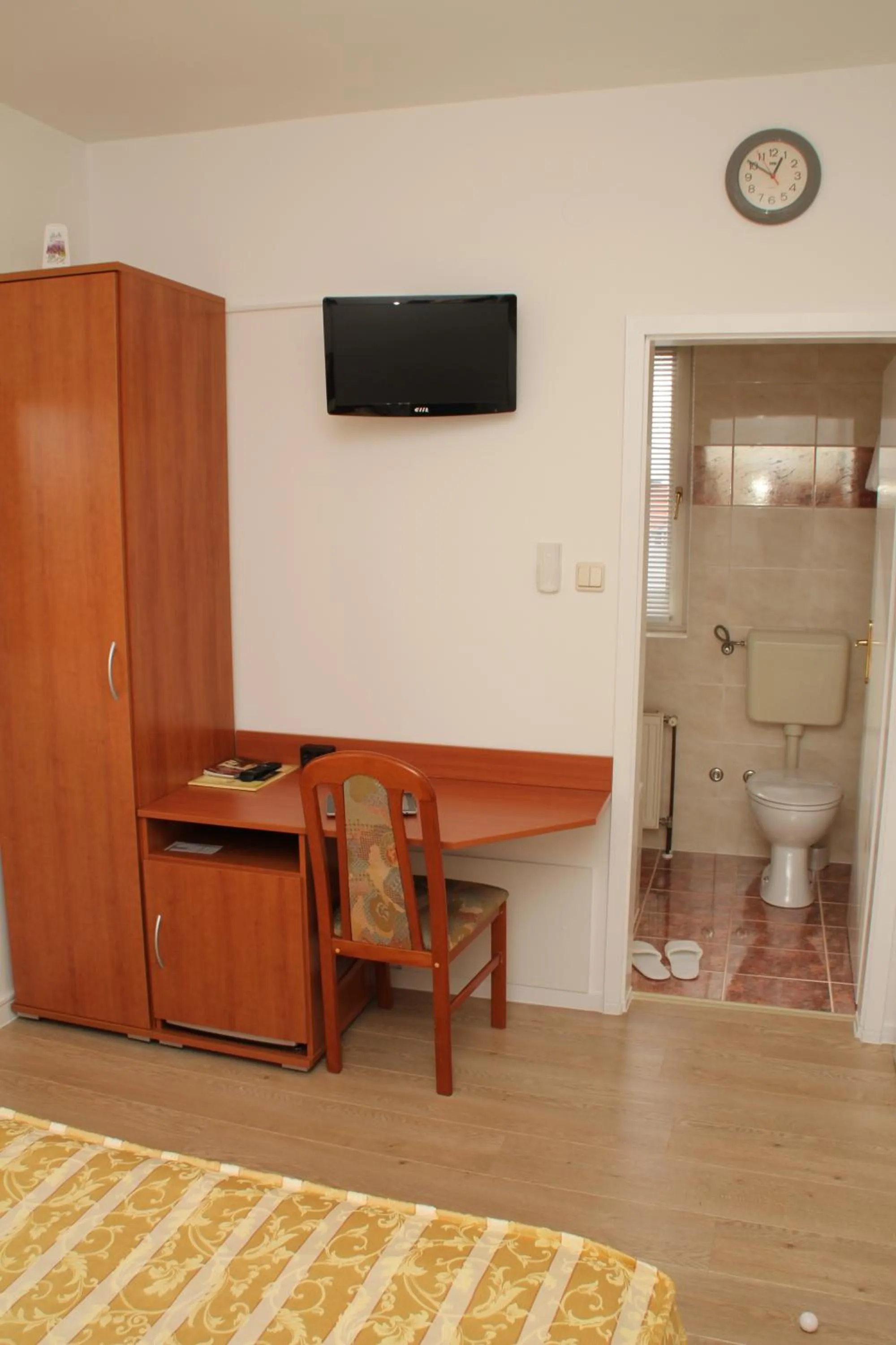 Photo of the whole room in Hotel Vila Tina