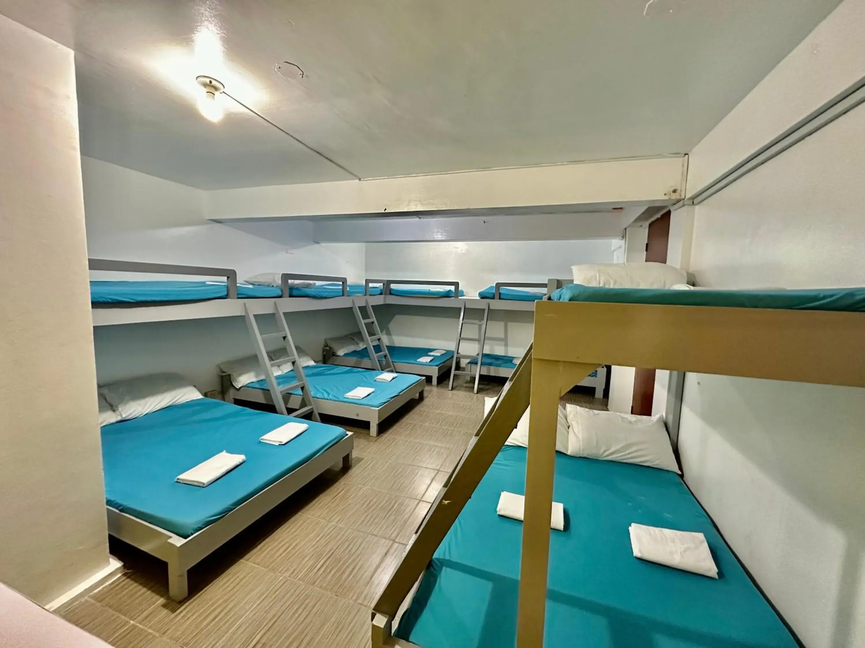 bunk bed, Bed in Wendy's Apartelle bunk bed, Bed in Wendy's Apartelle