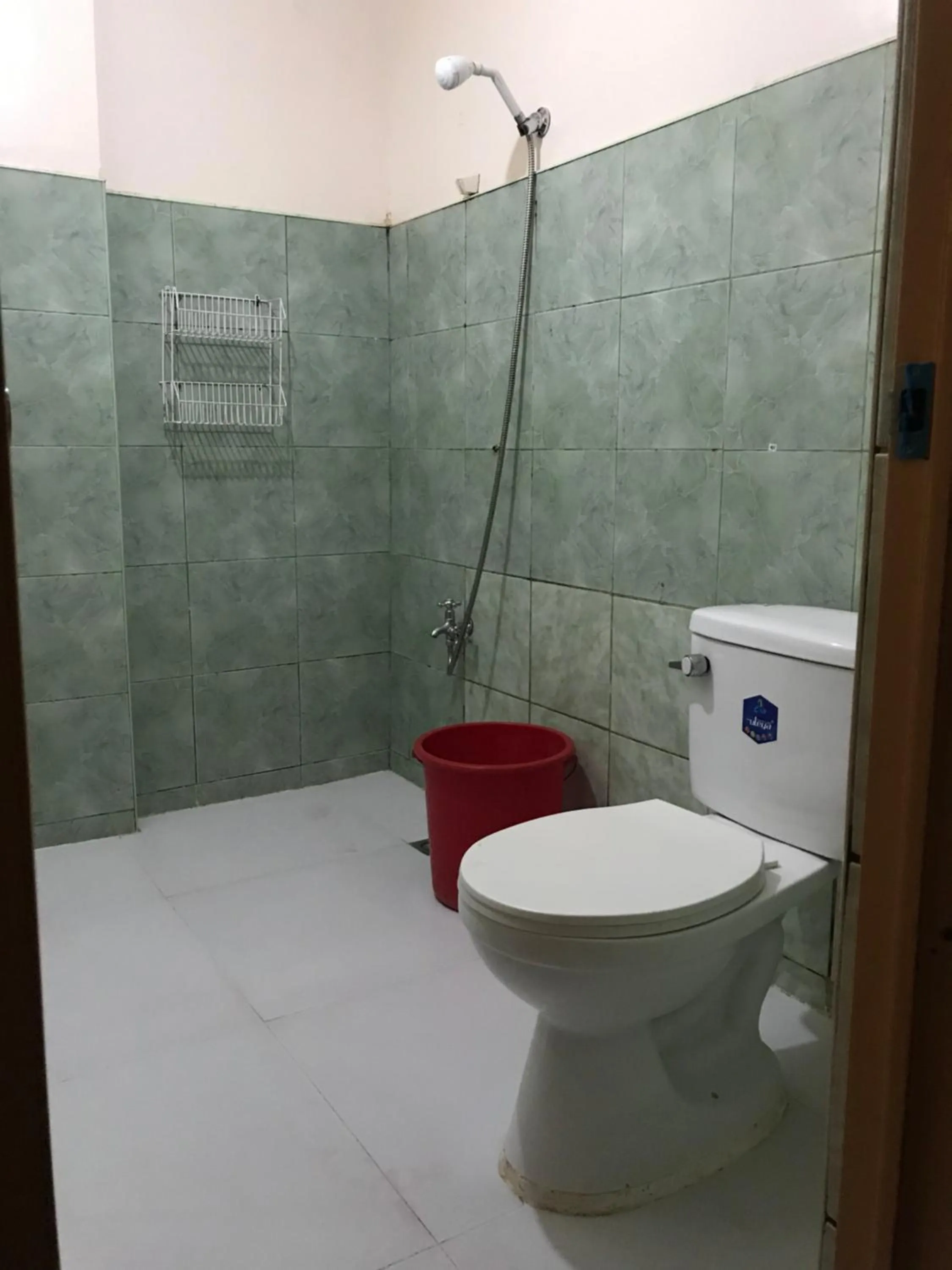 Shower in Wendy's Apartelle