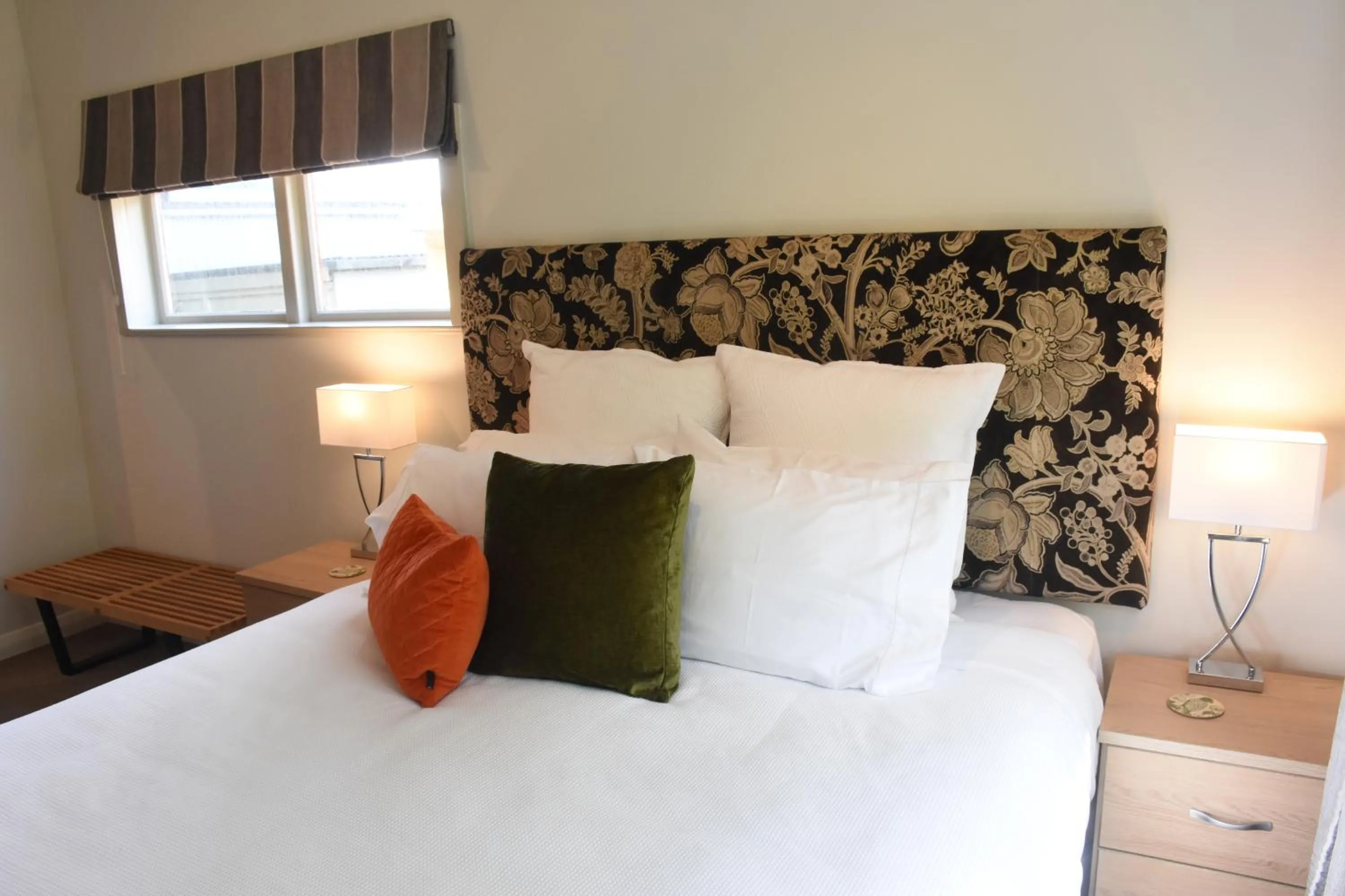 Bed in Shy Cottage and Studio