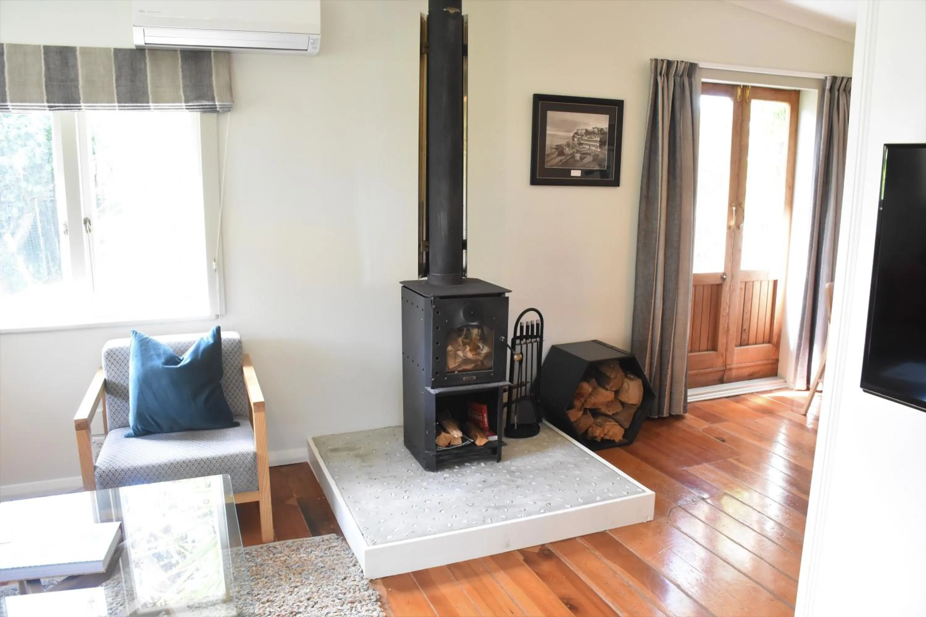 Living room in Shy Cottage and Studio