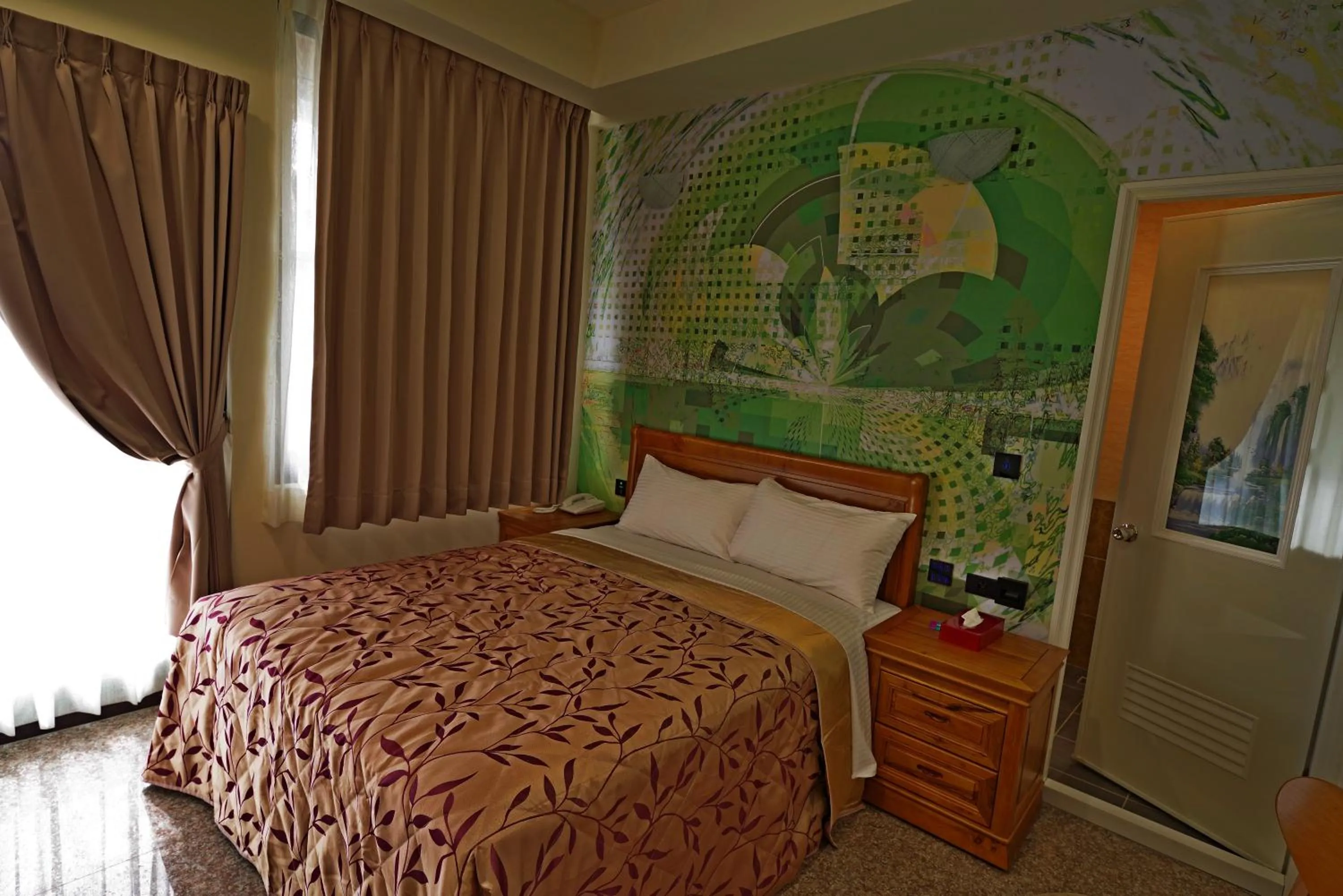 Hongfu Elegant Business Hotel