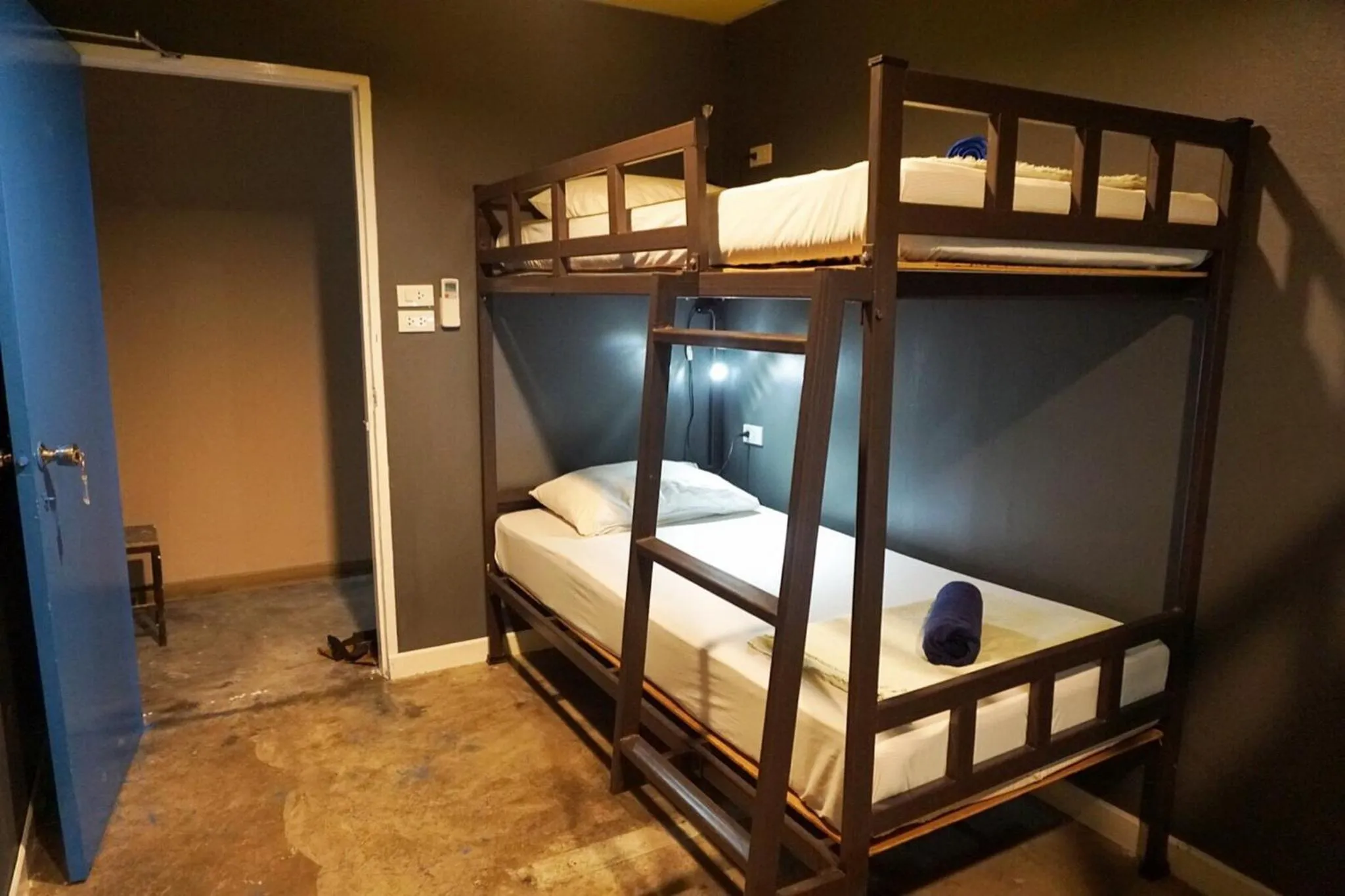 Bed in B&B House & Hostel