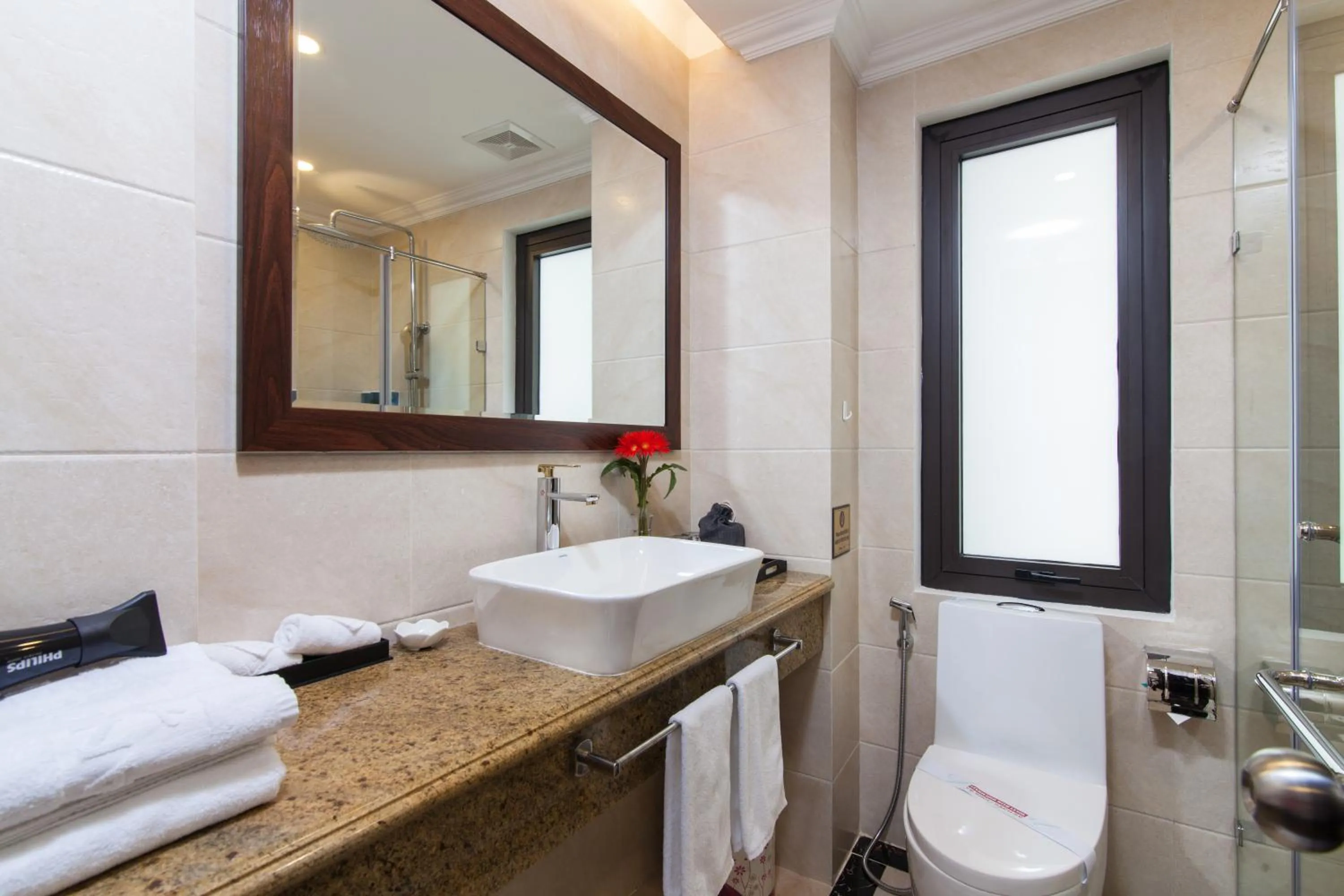 Shower in Hanoi Central Hotel & Residences