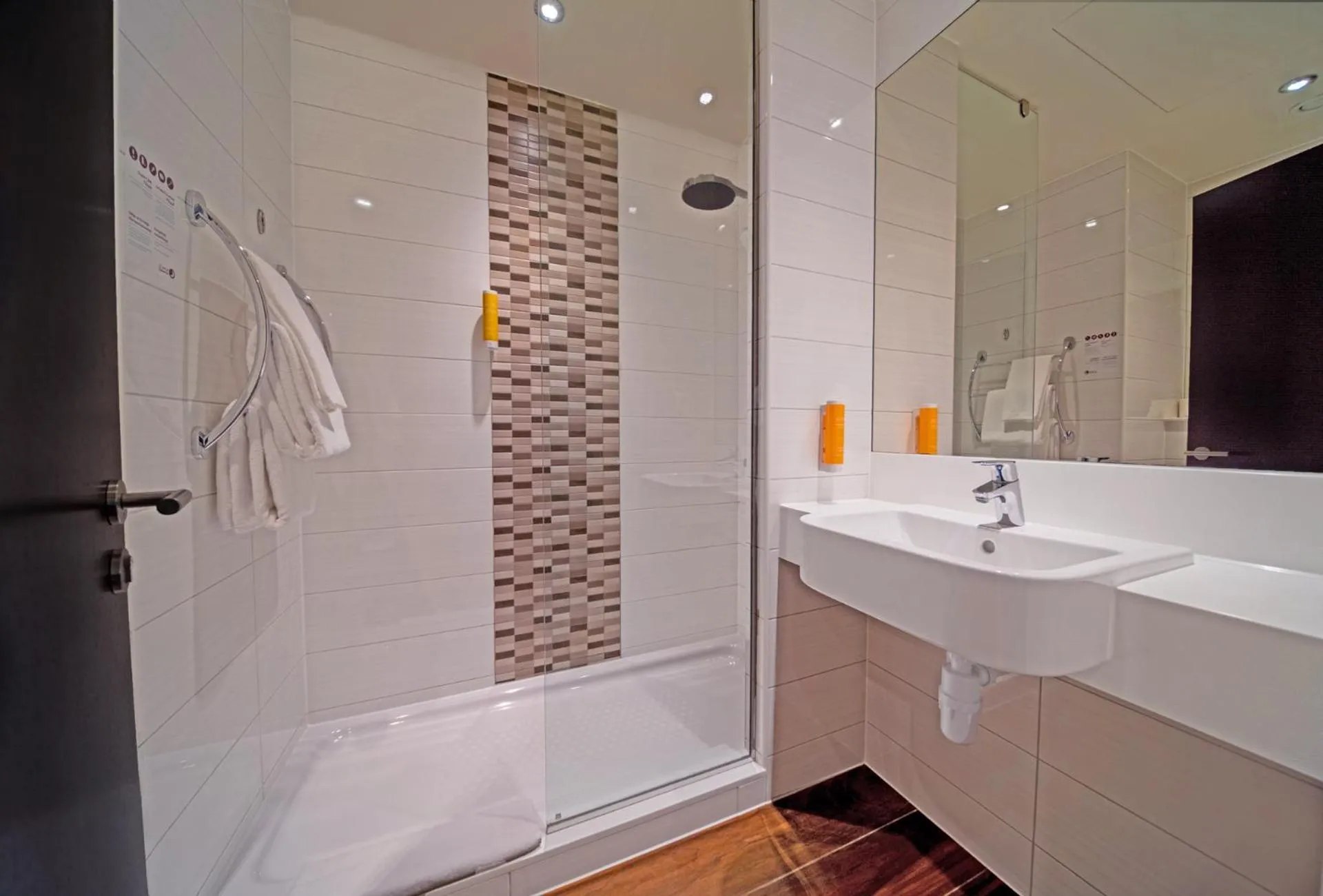 Bathroom in Premier Inn Dubai Al Jaddaf