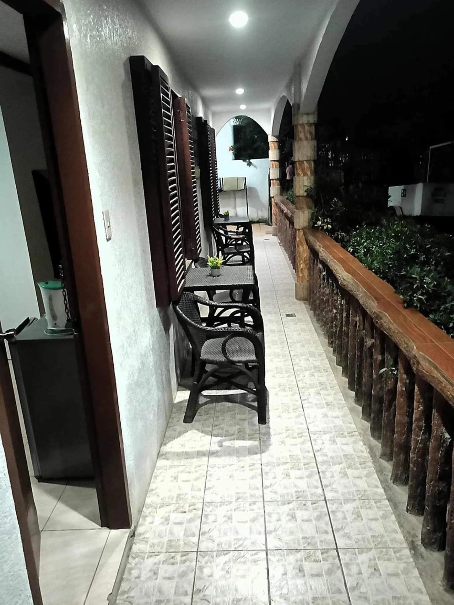 Balcony/Terrace in Double Diamond Inn Guest House