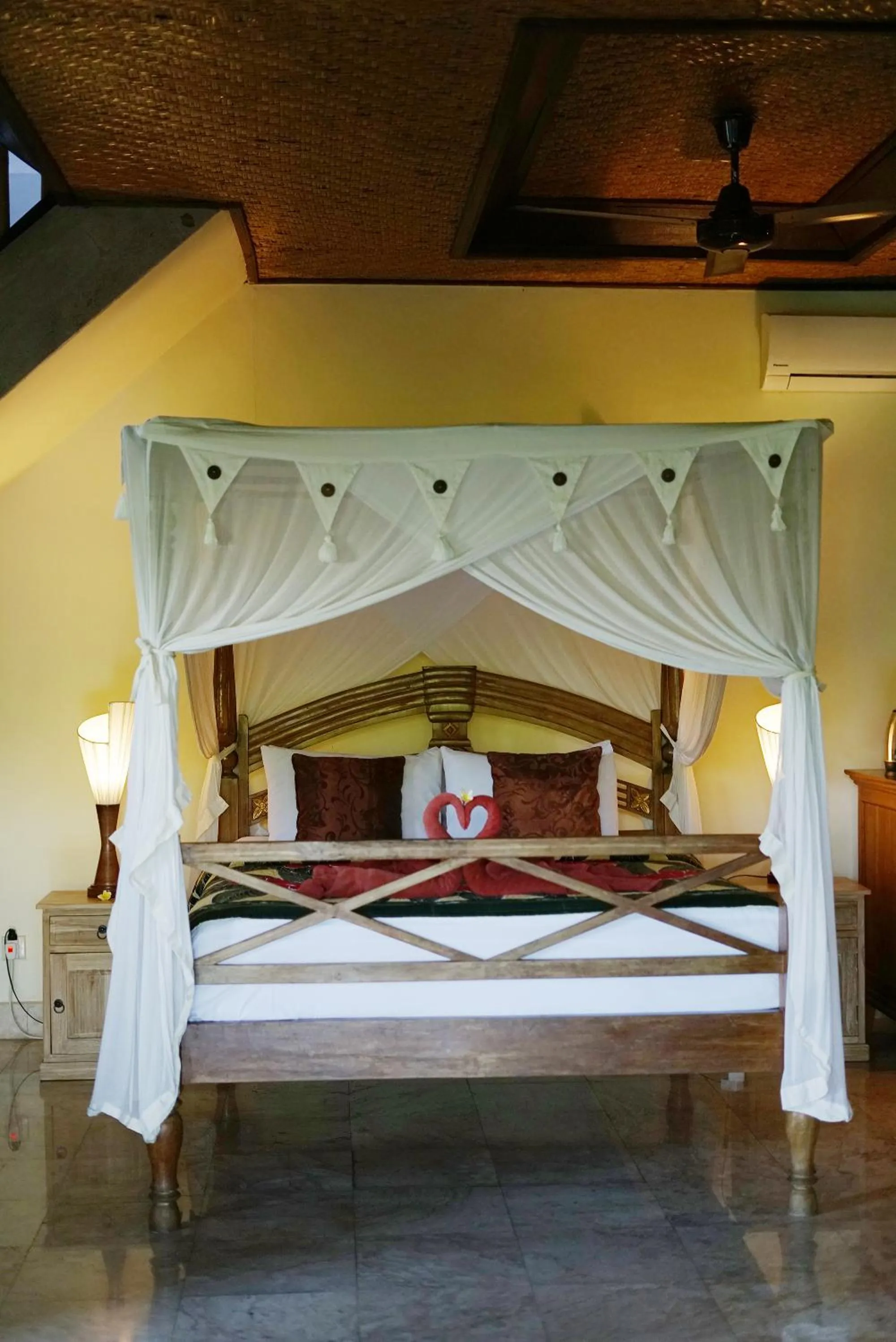 Bedroom, Bed in Sunrise Villa Ubud